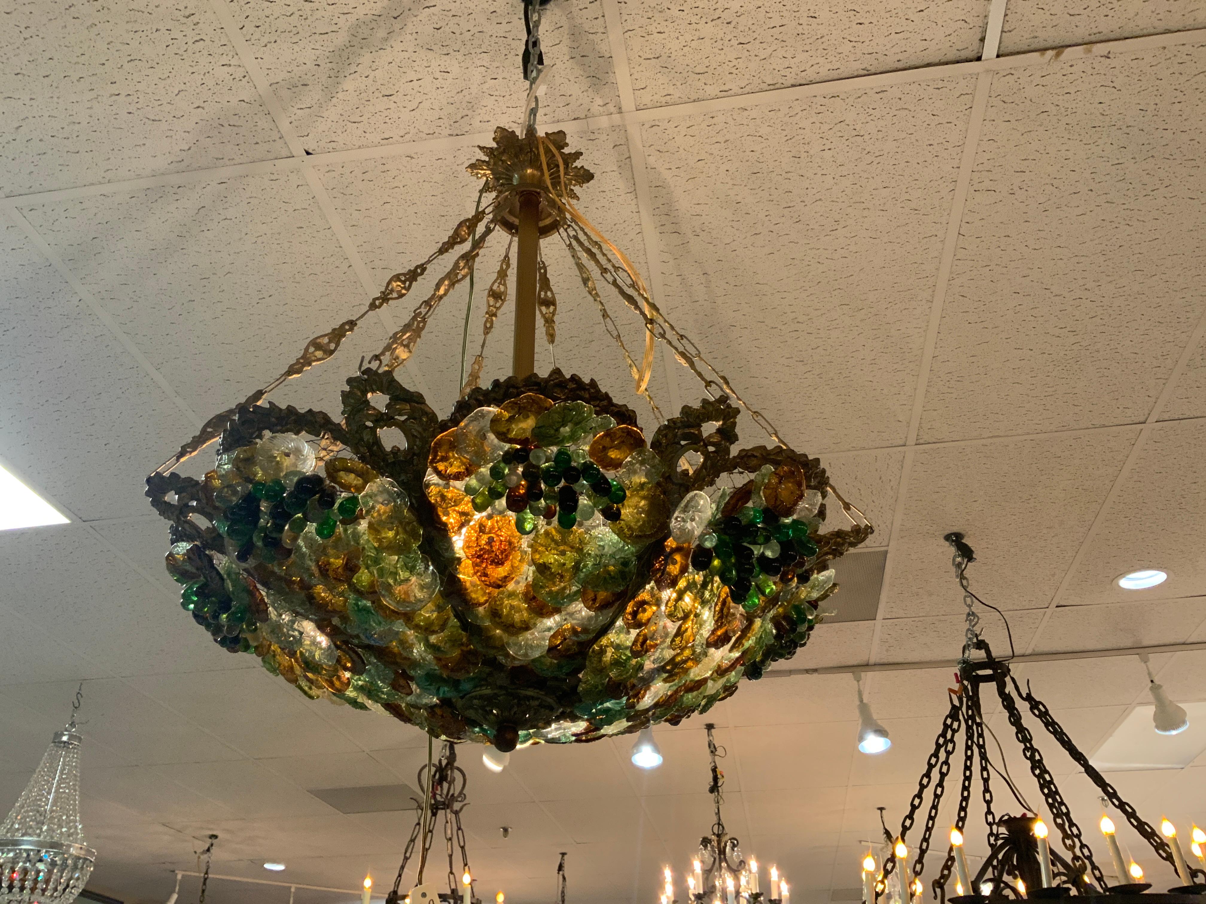 Lustre suspendu vénitien en verre coloré en vente 3