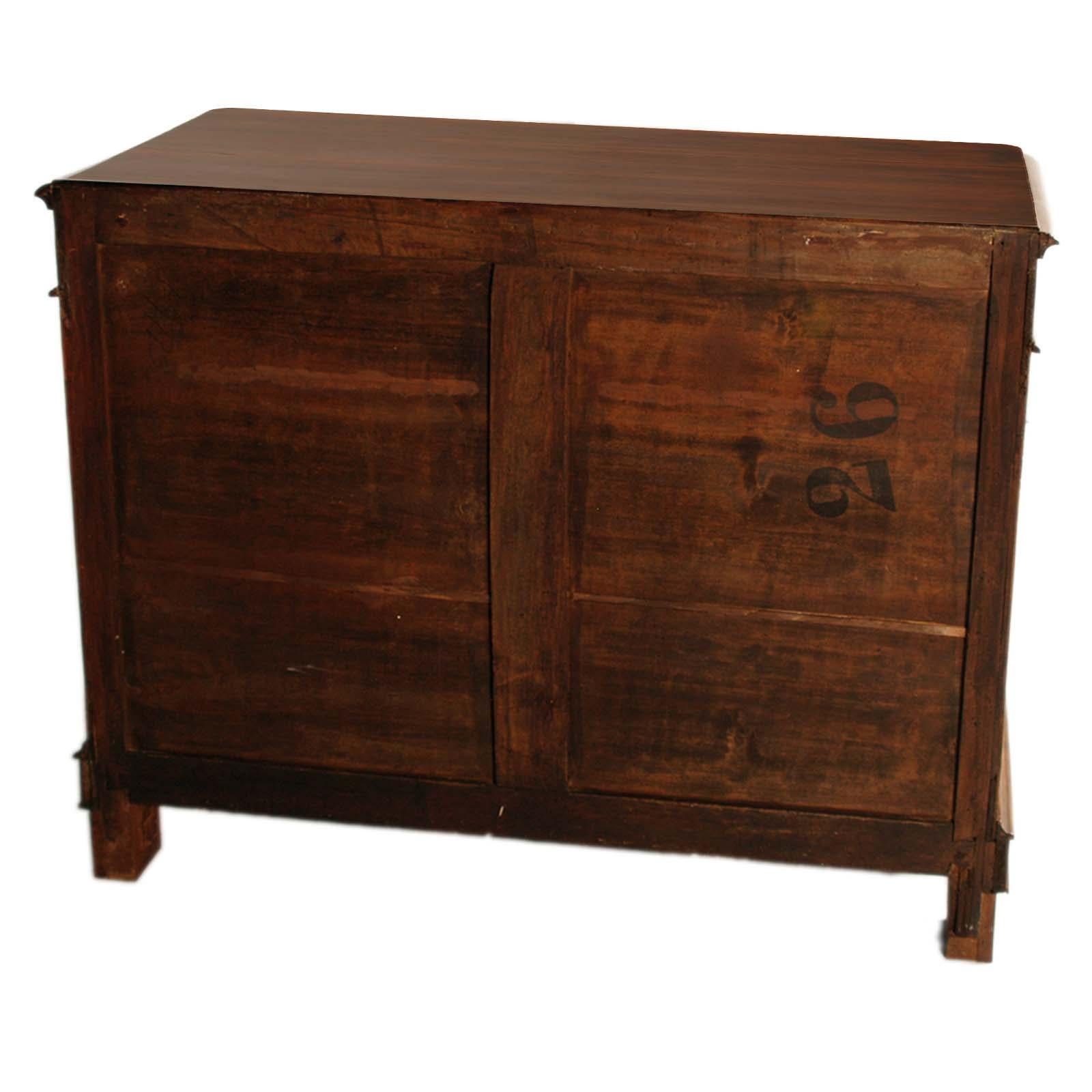 Venetian Credenza Sideboard Mid 19th Century Biedermeier in Walnut wax polished For Sale 2