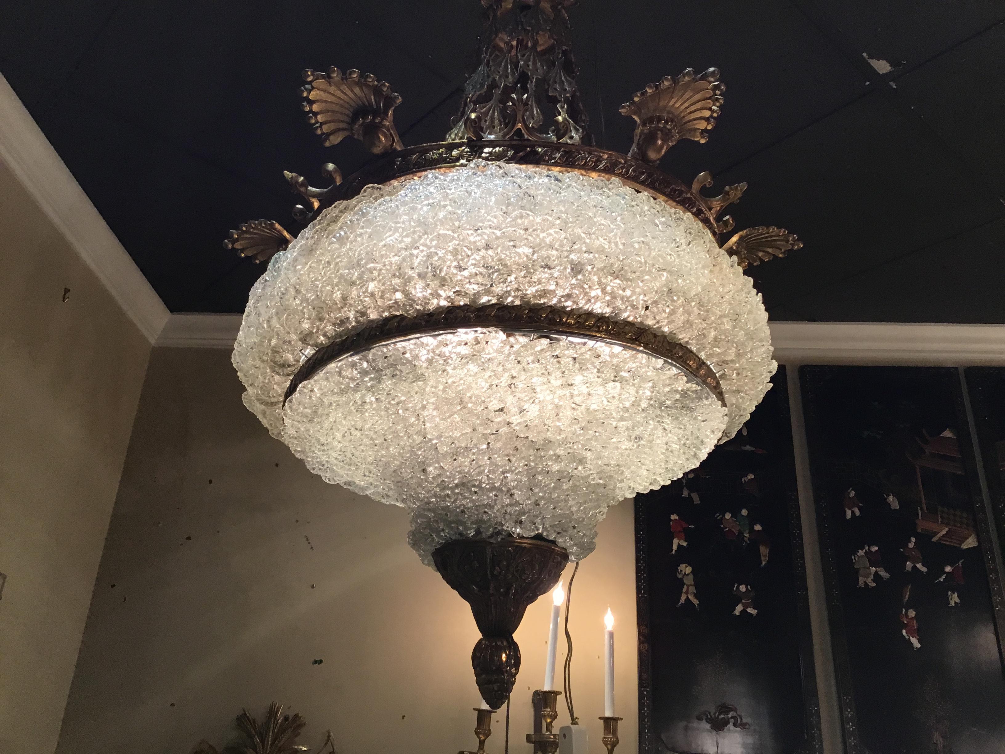 20th Century Venetian Crystal and Bronze dore Chandelier with 6 Lights