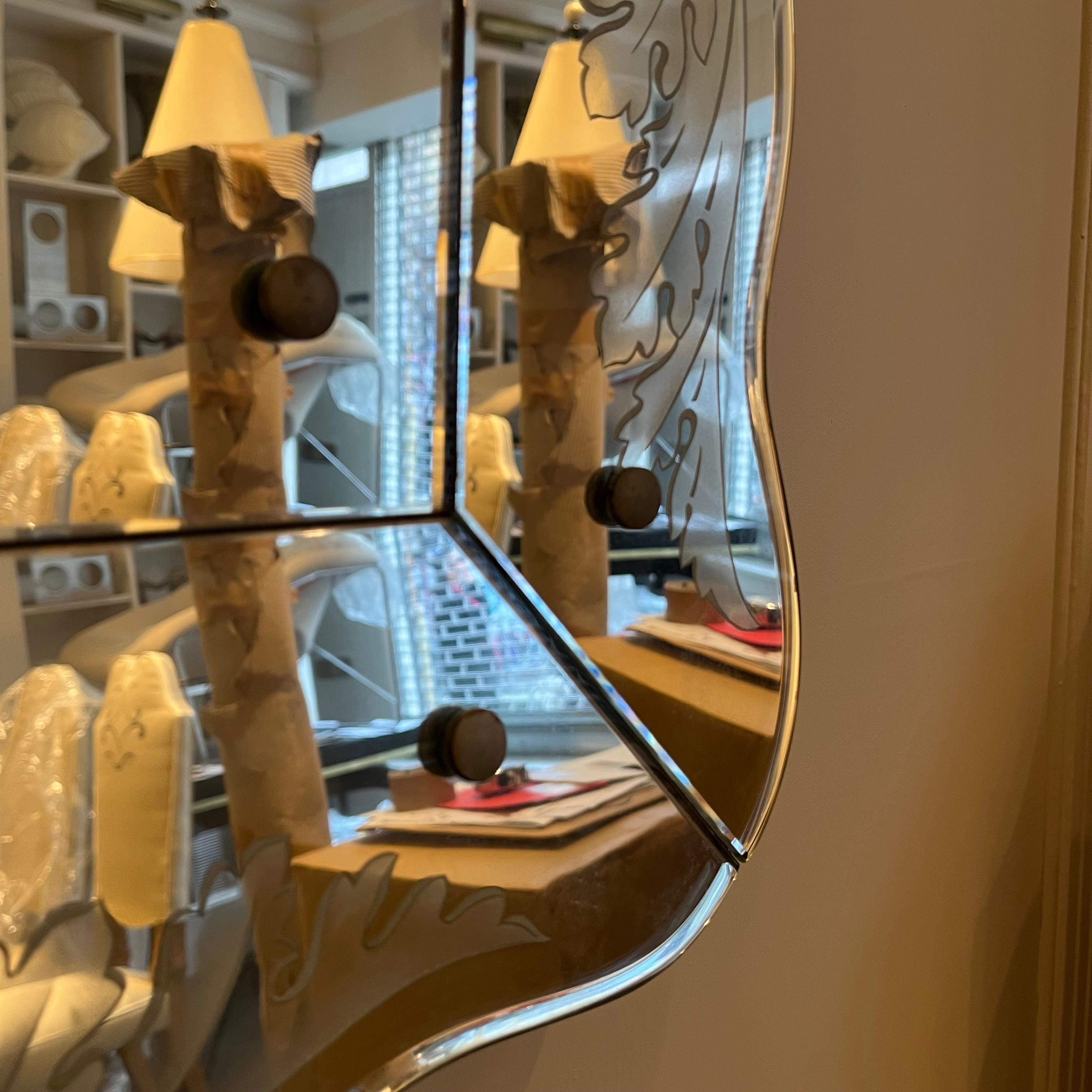 Milieu du XXe siècle Miroir en cristal vénitien par Pietro Chiesa pour Fontana Arte circa 1940 en vente