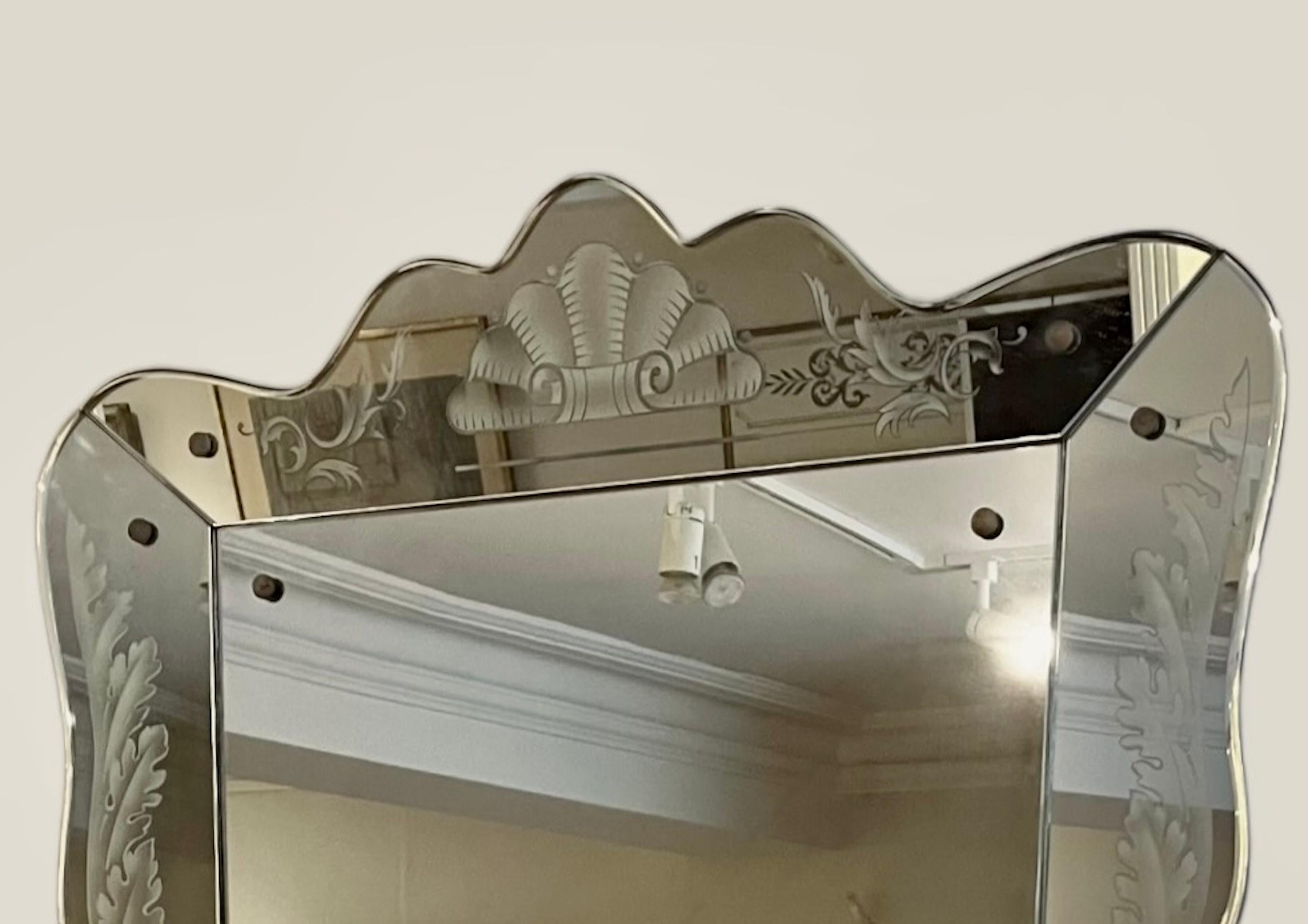 Miroir en cristal vénitien par Pietro Chiesa pour Fontana Arte circa 1940 en vente 1