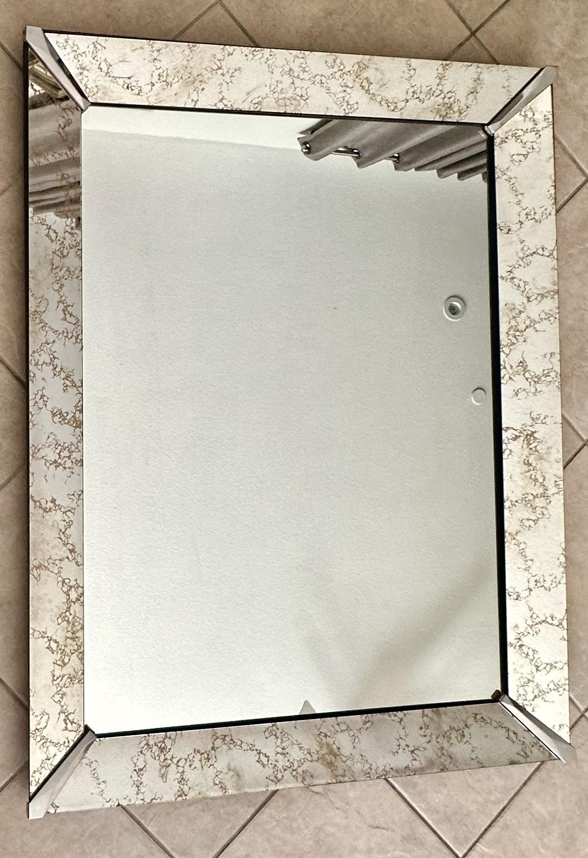 italien Wall&Deco Vain Mirror or vénitien en vente