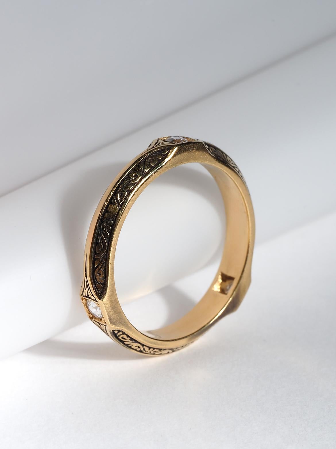 Anello con diamante veneziano in oro giallo e annerito 18 carati in vendita 5
