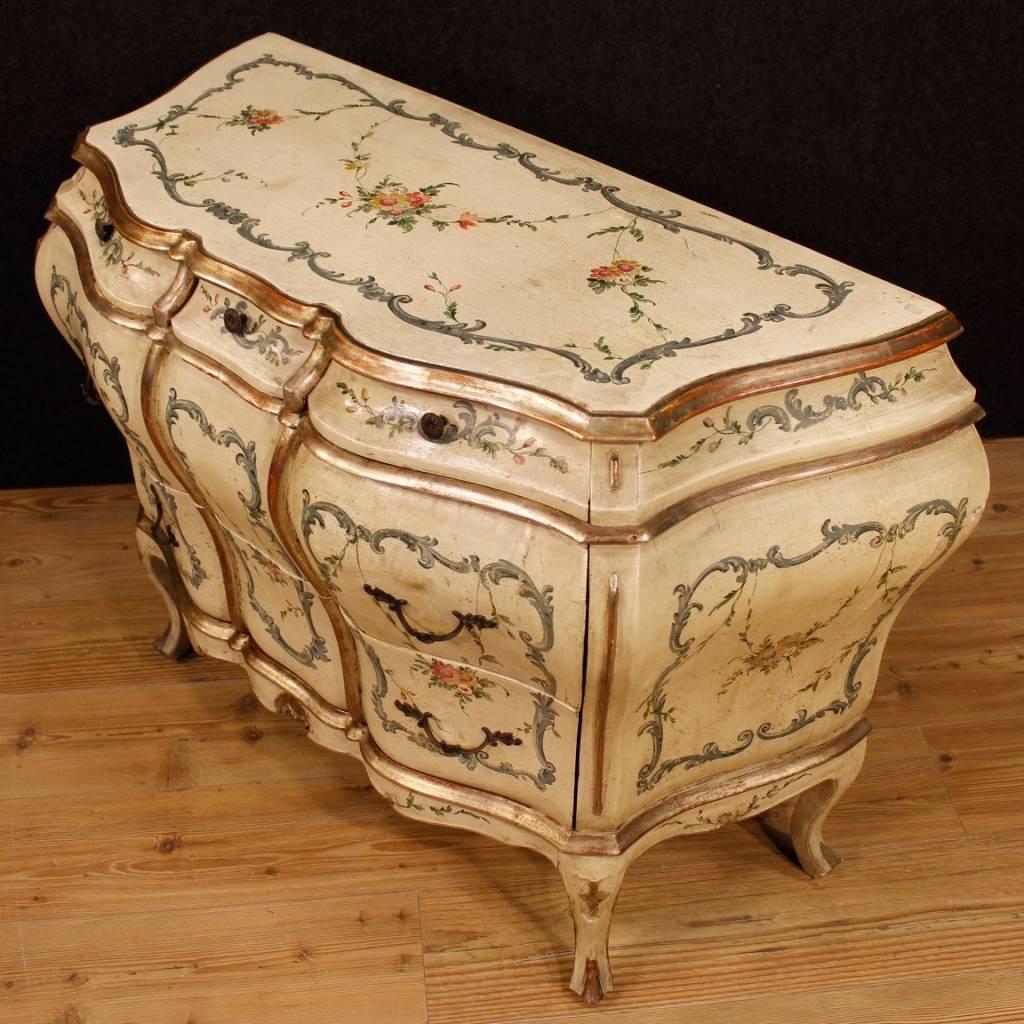 20th Century Venetian Dresser in Lacquered, Silvered and Painted Wood with Floral Decorations