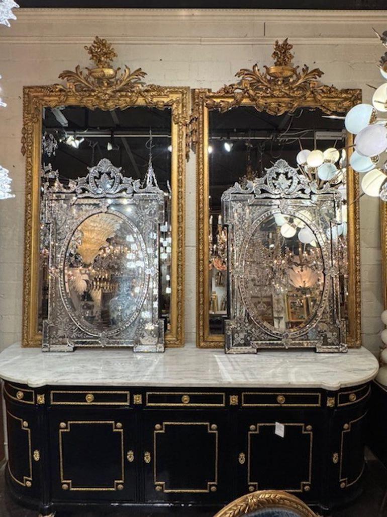 Miroir vénitien en verre gravé en vente 6