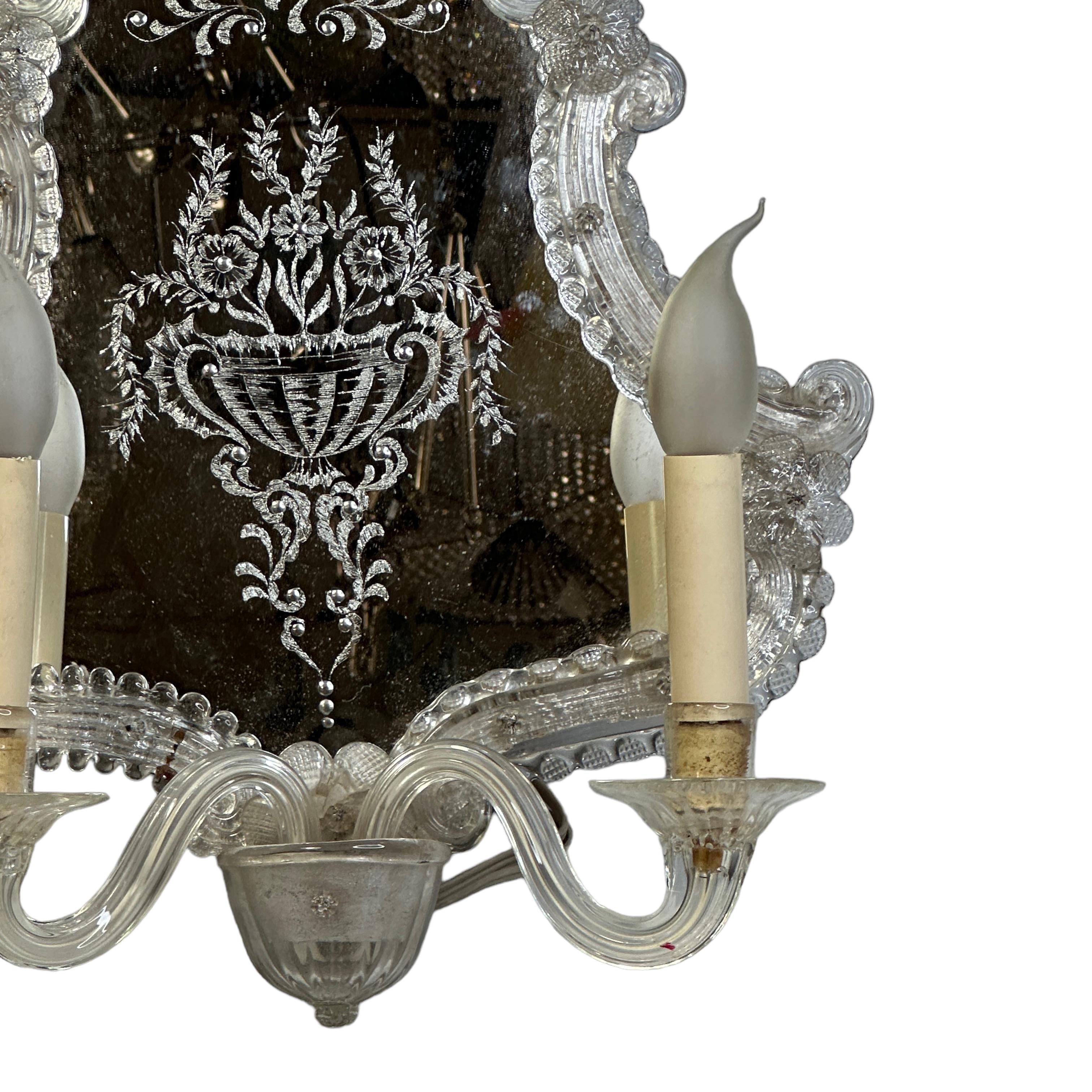 Hollywood Regency Venetian Etched Murano Glass Mirror Sconce, circa 1950s Italy Vintage For Sale