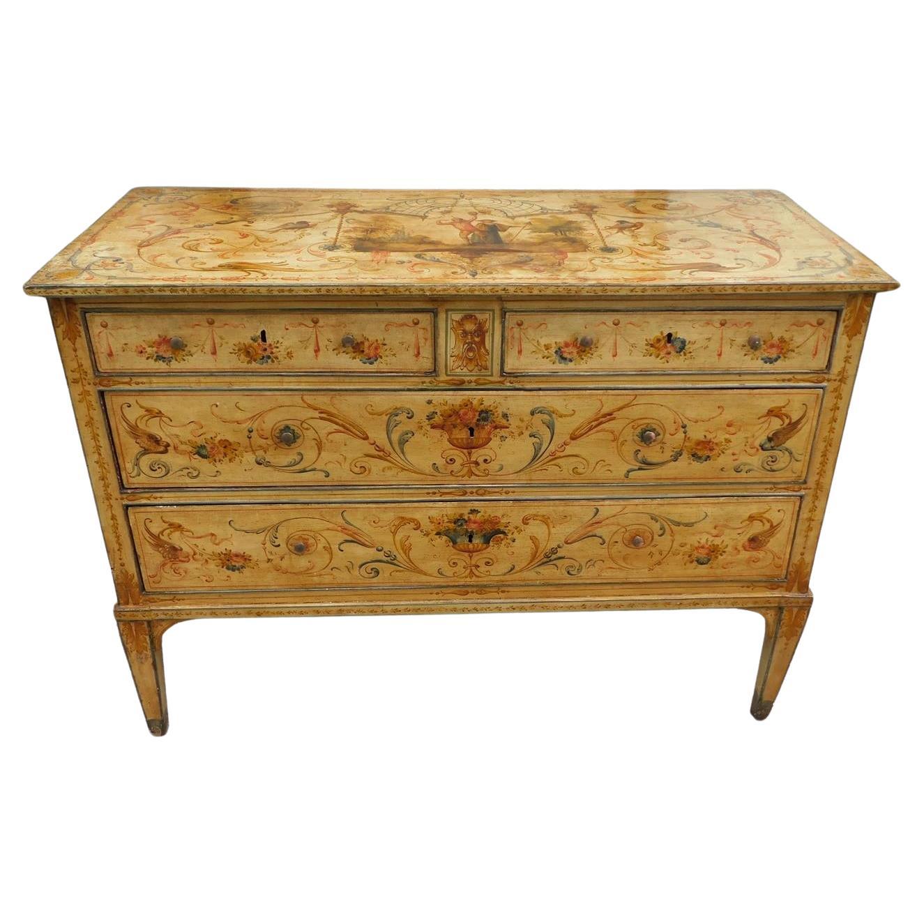 Comò a quattro cassetti dipinto a fogliame veneziano con gambe affusolate, C.C. 1780