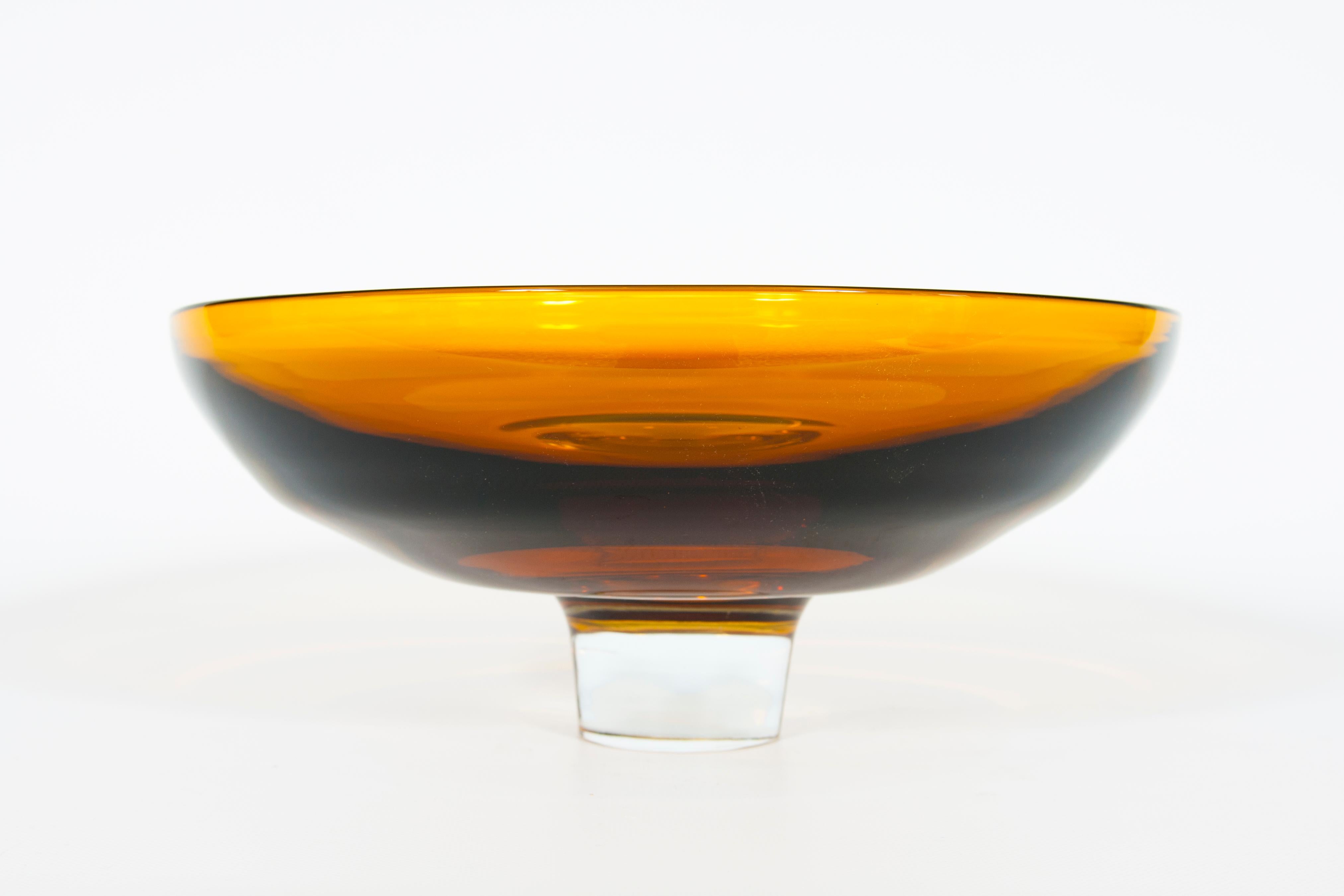 Italian Venetian Footed Bowl in Amber Blown Murano Glass Italy 21st Century For Sale