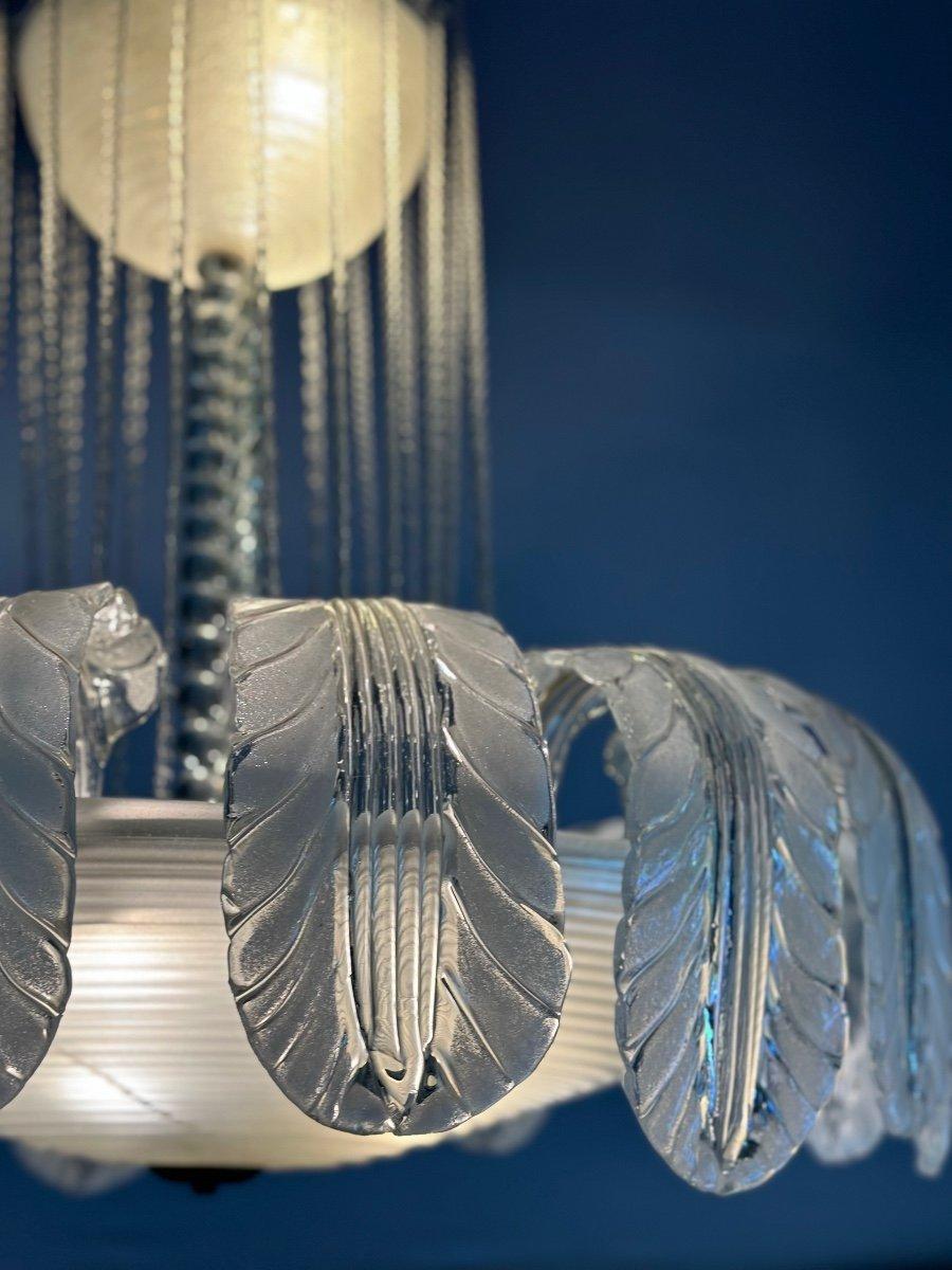 Artdeco chandelier in Murano glass, Venice around 1940 two levels of lighted cups