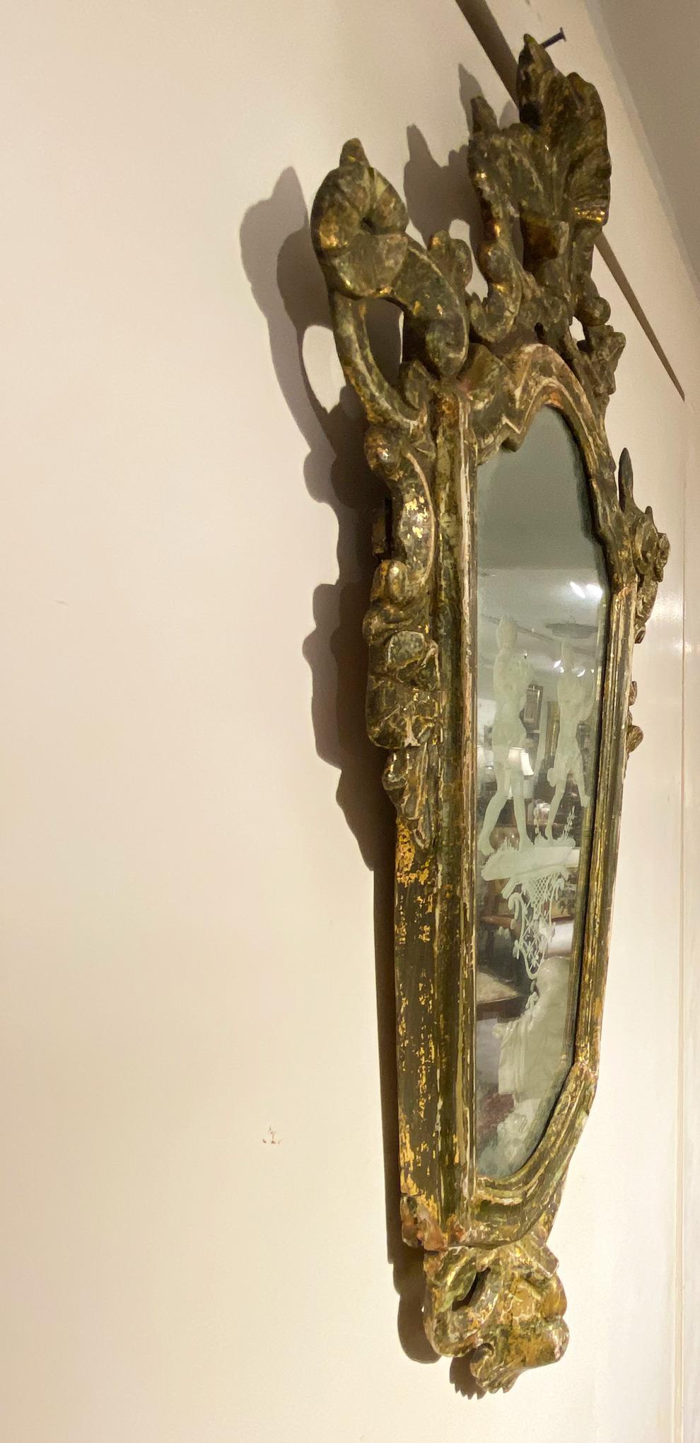 Italian Venetian Giltwood Mirror, 18th Century For Sale