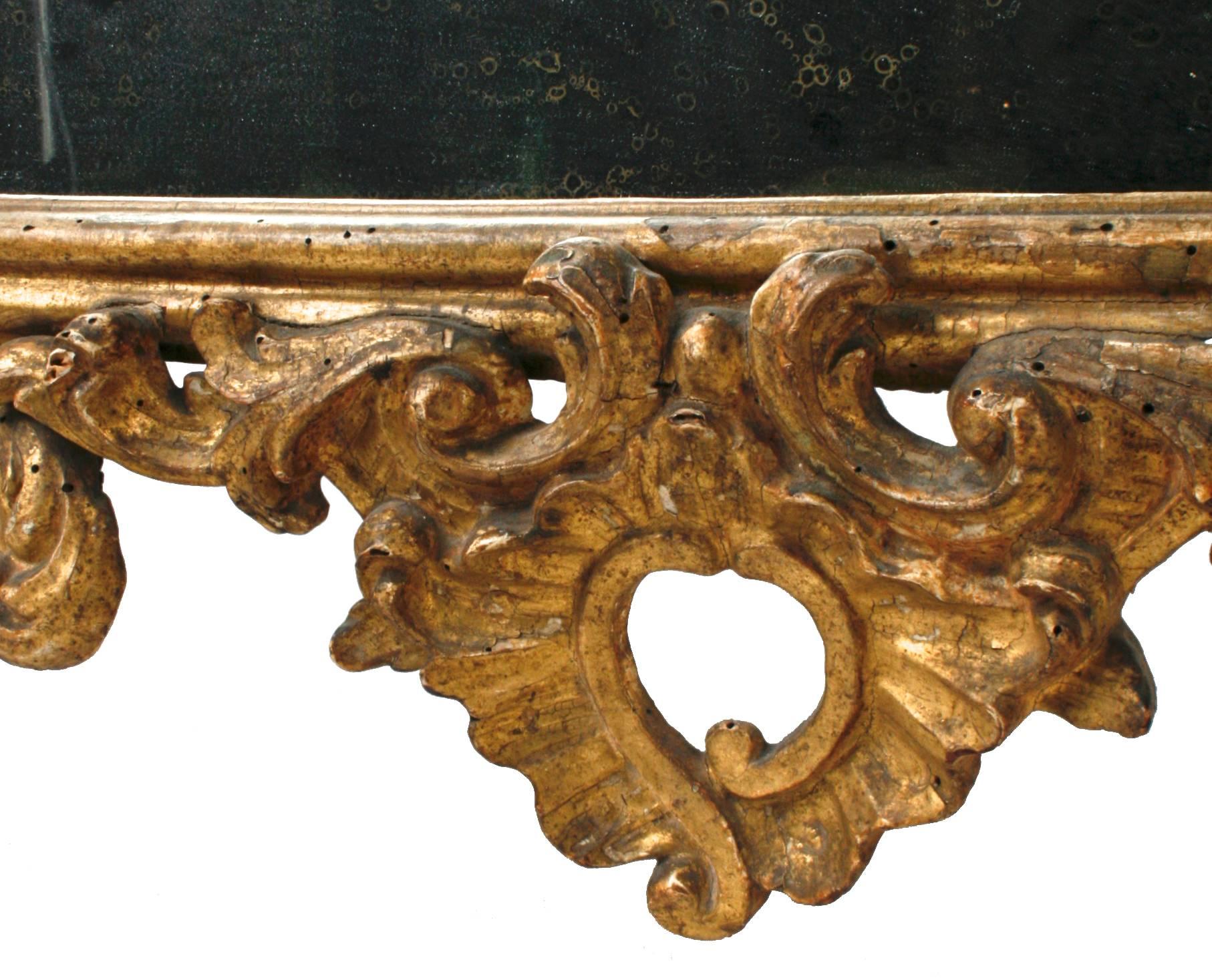 Venetian Giltwood Mirror, circa 1730 1