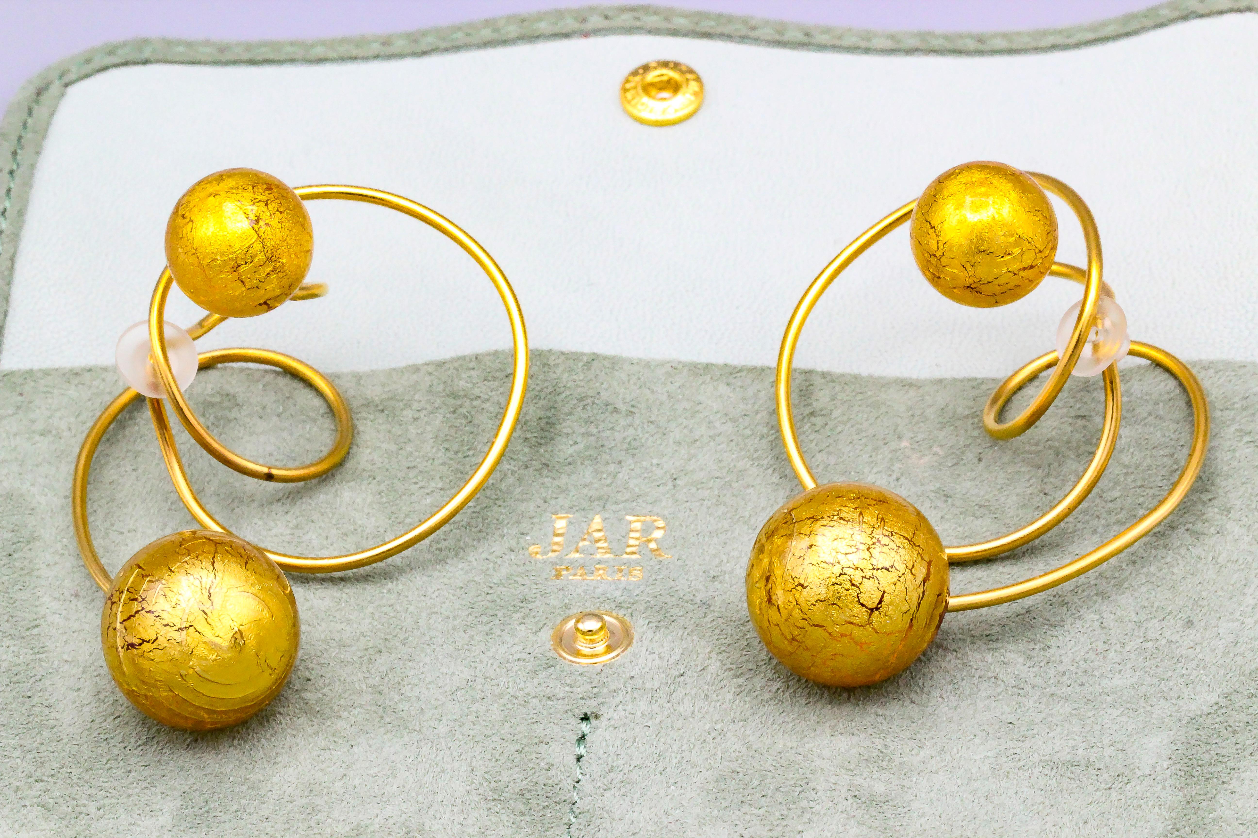Venetian Glass and Gold Leaf Titanium Earrings by JAR, Paris 2