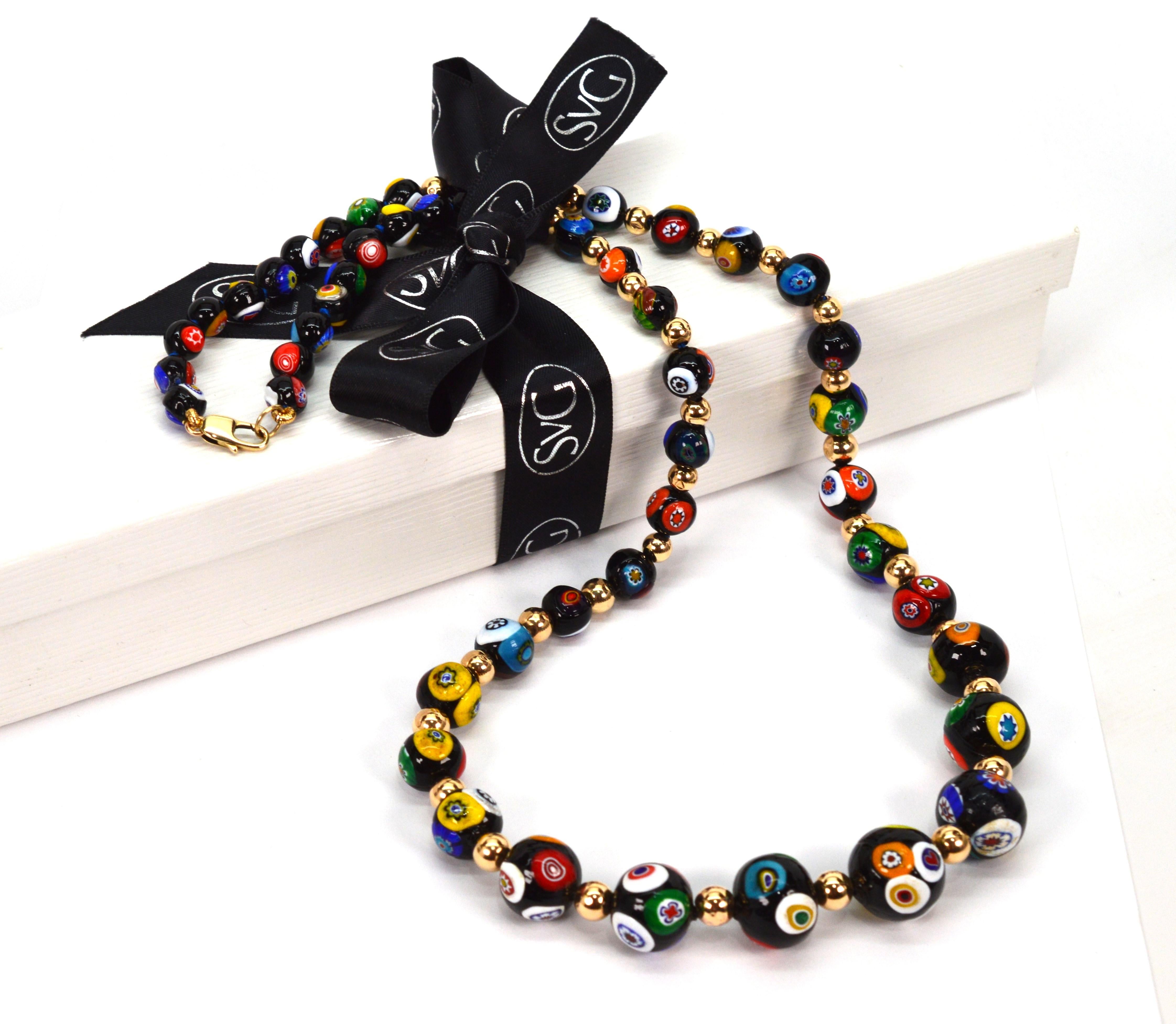 Collier en or jaune 14 carats avec perles en verre vénitien en vente 4