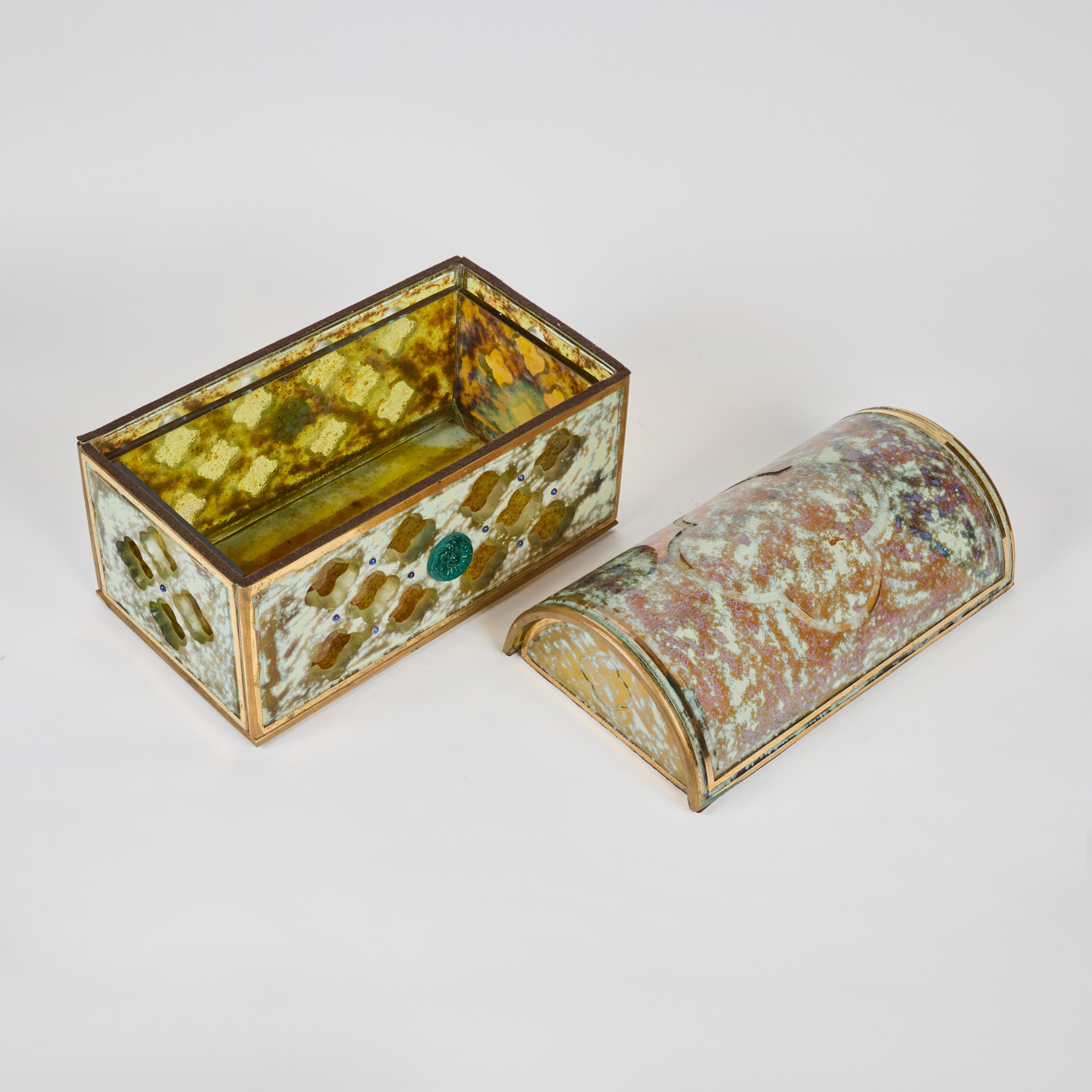 Caja de cristal veneciano Circa 1900 en Bueno estado para la venta en Los Angeles, CA