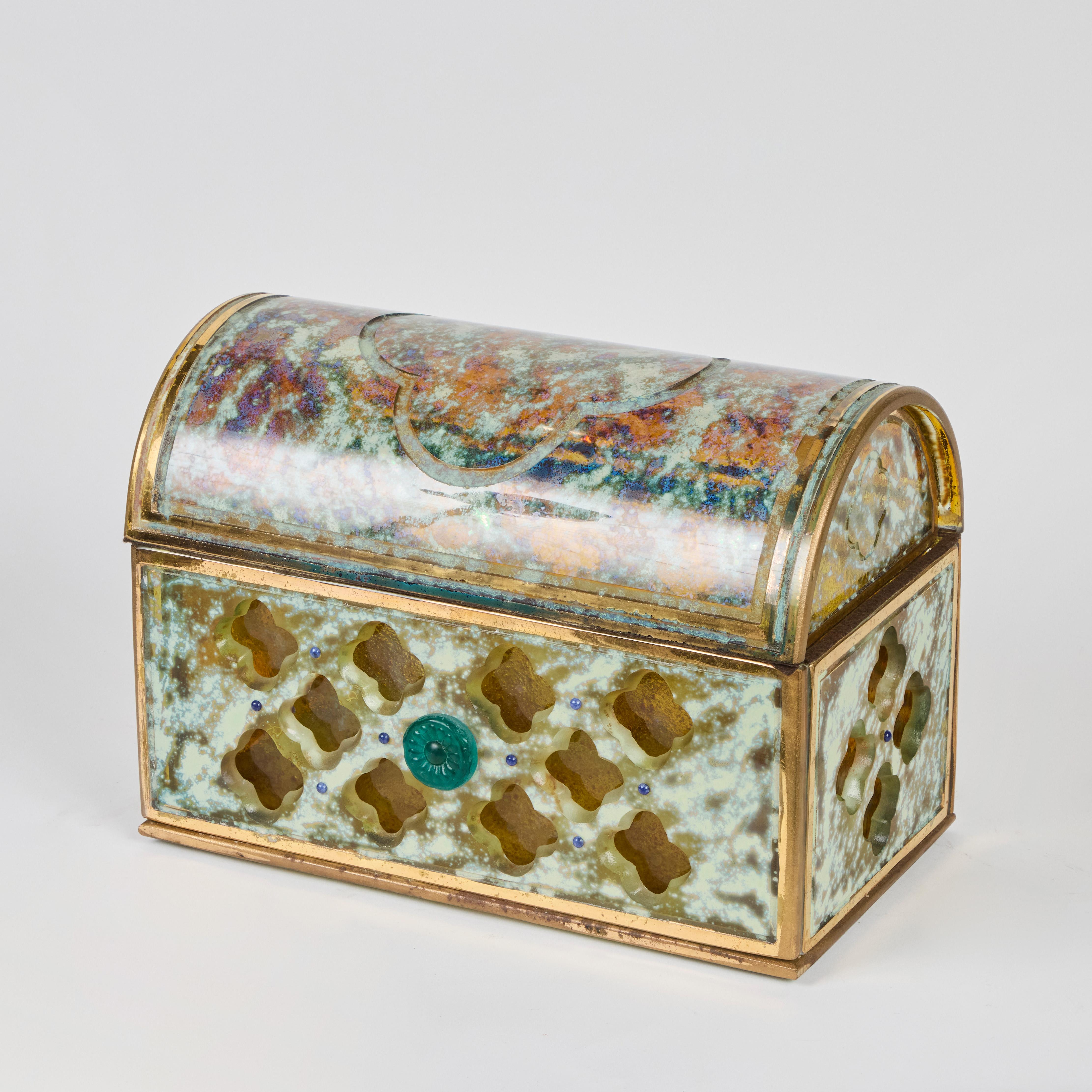 Caja de cristal veneciano Circa 1900 en venta 1