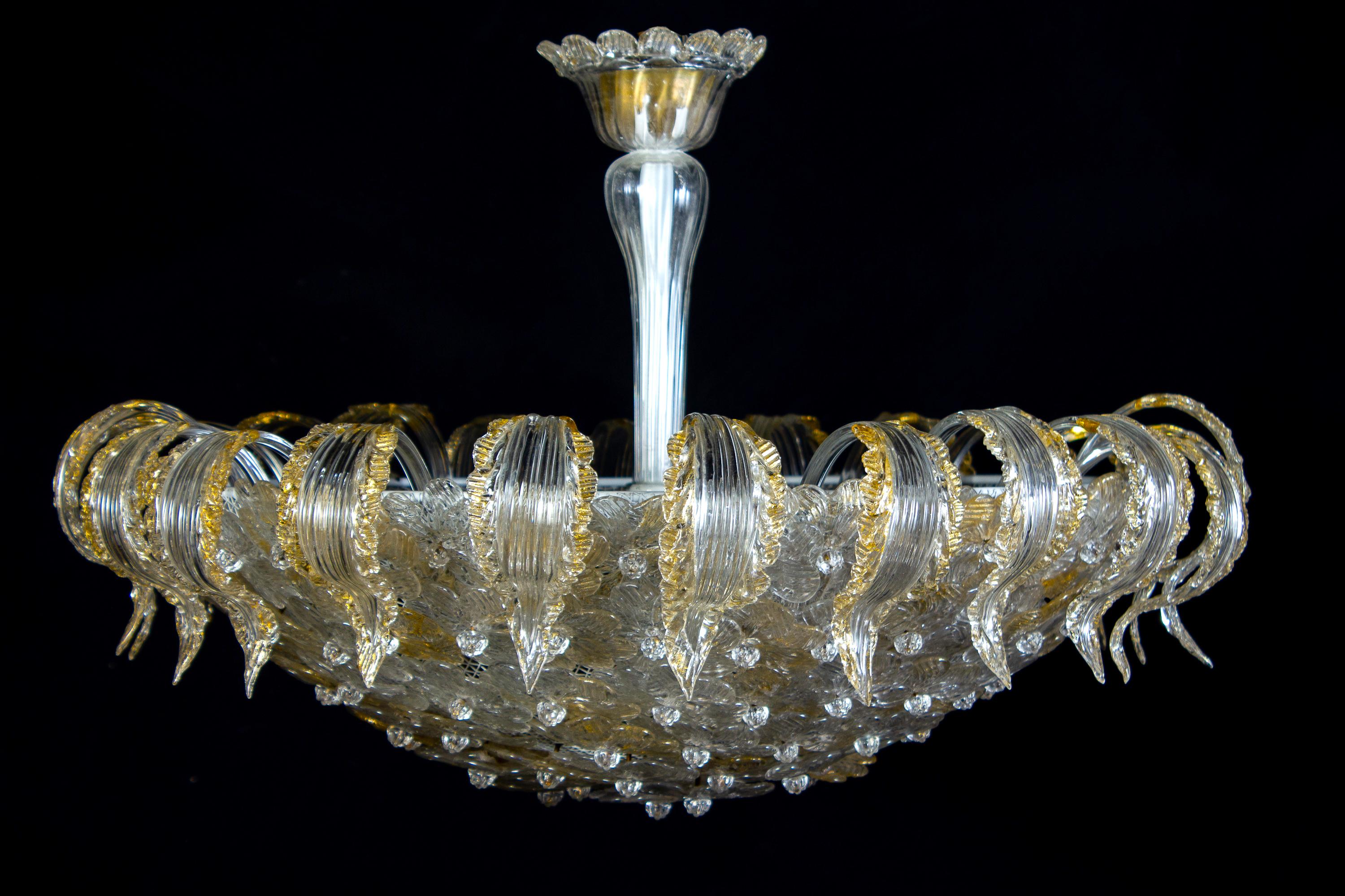 Mid-Century Modern Venetian Gold and Ice Flower Glass Chandelier by Barovier e Toso, 1950