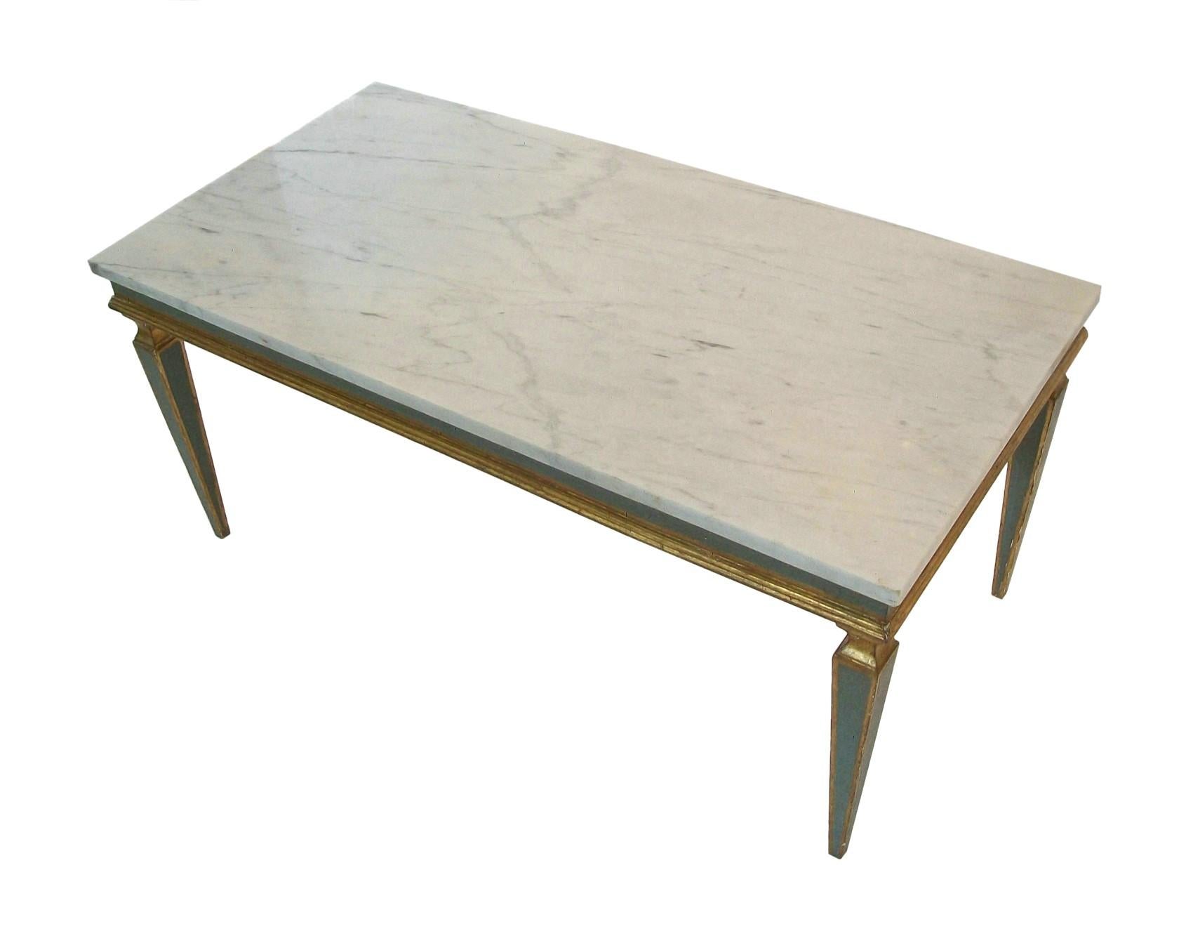 Venetian Gray Painted & Parcel Gilt Coffee Table - Marble Top - Mid 20th Century In Good Condition For Sale In Chatham, ON