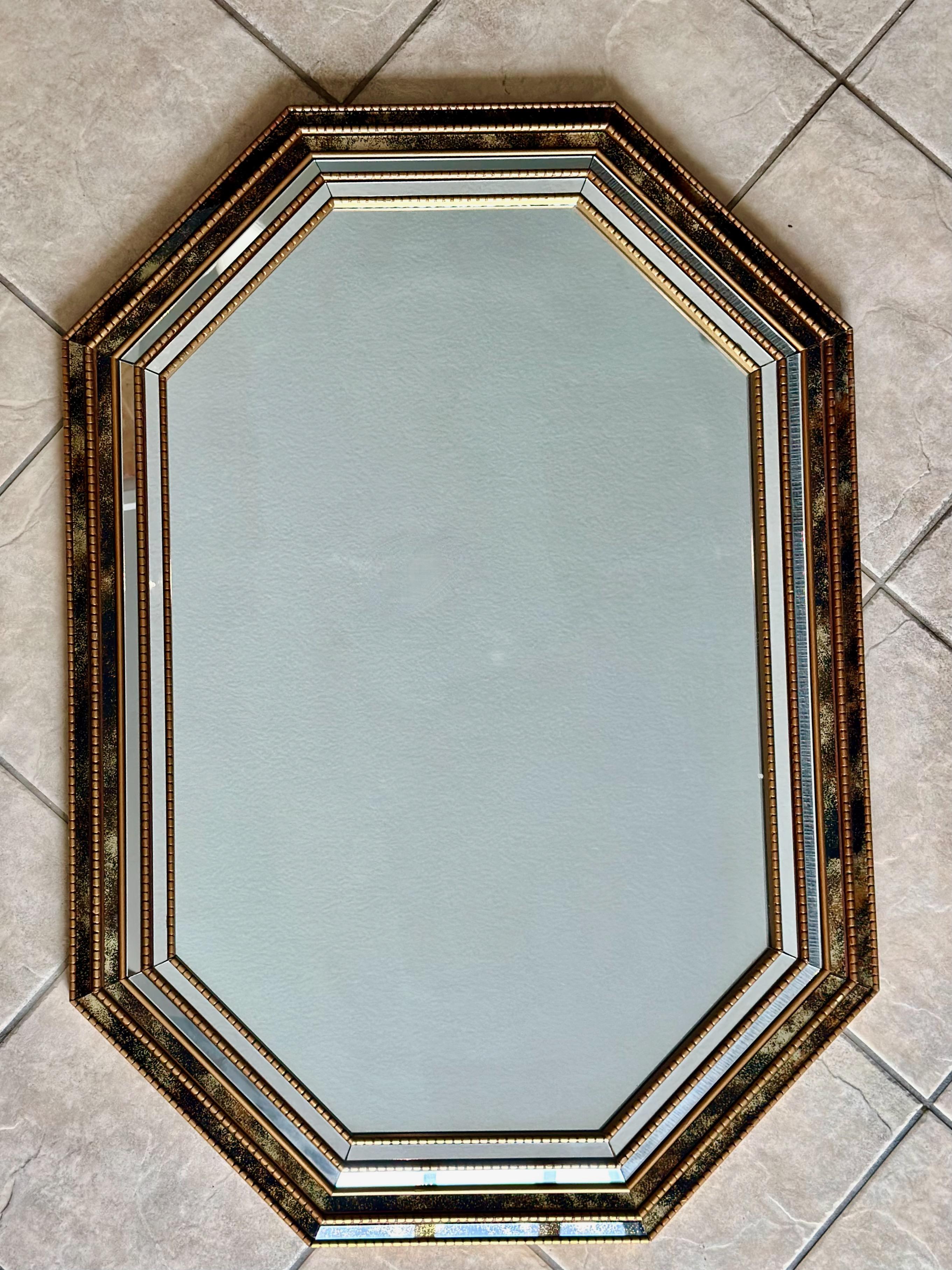 Venetian Hexagon Giltwood Gold Vain Wall Mirror For Sale 7