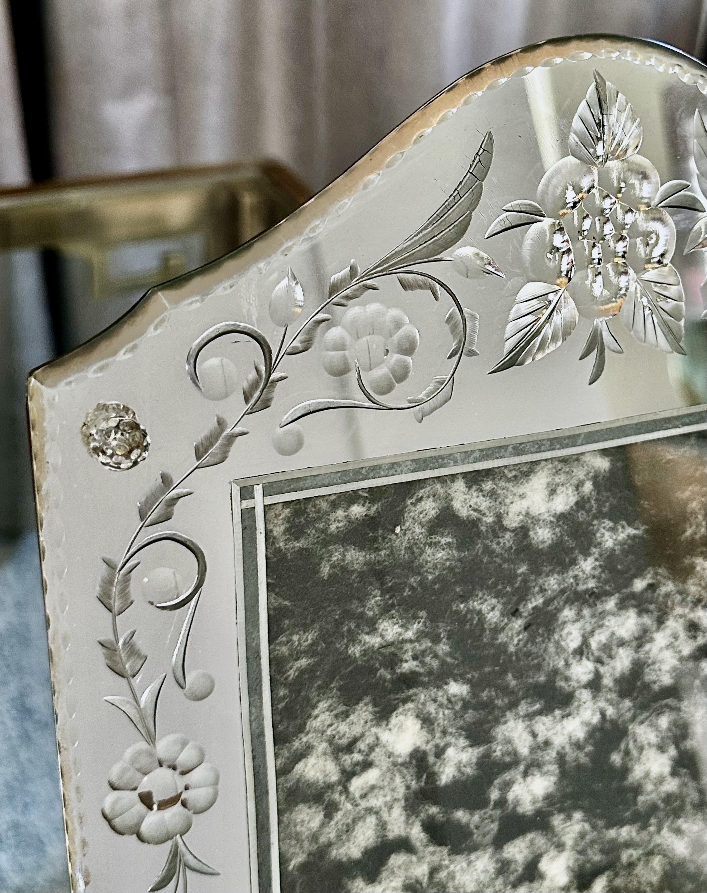Venetian Italian Etched Mirrored Table Picture Frame For Sale 11