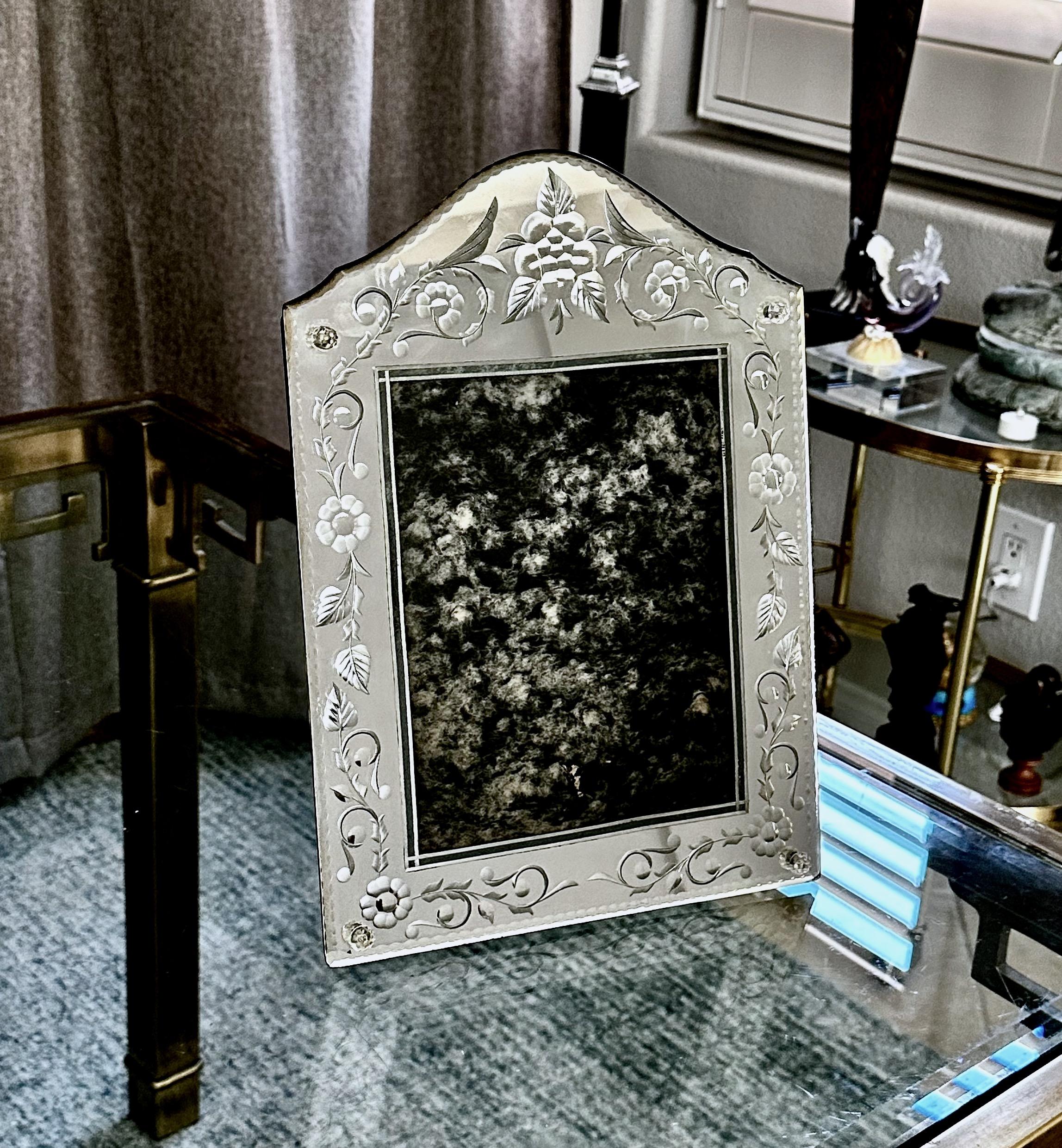 Venetian Italian Etched Mirrored Table Picture Frame For Sale 14