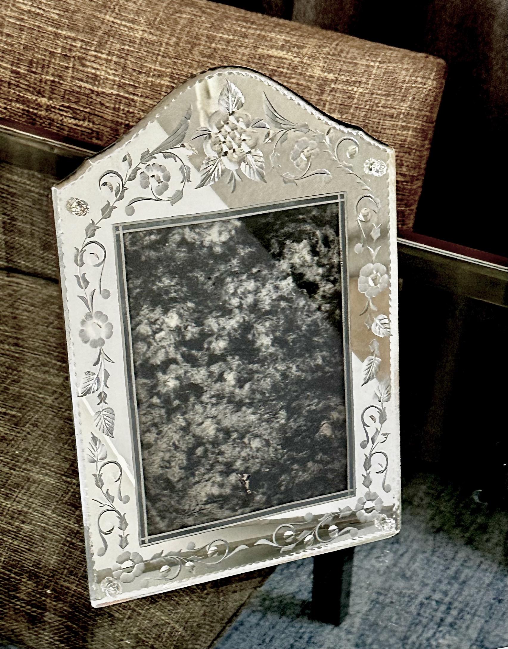 Mid-20th Century Venetian Italian Etched Mirrored Table Picture Frame For Sale