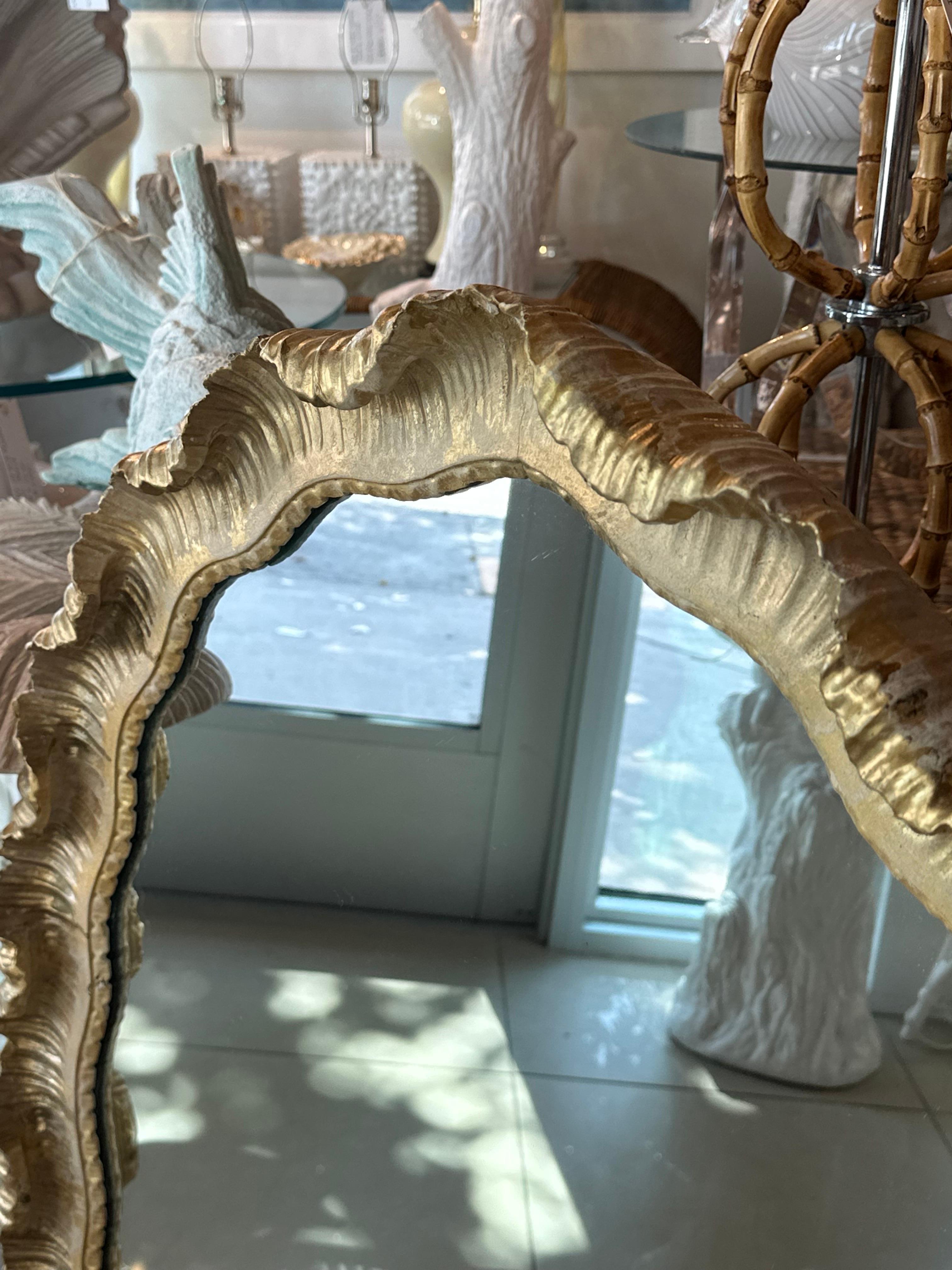 Venetian Italian Gold Gilt Wood Gesso Scalloped Ruffle Oval Wall Mirror  For Sale 8