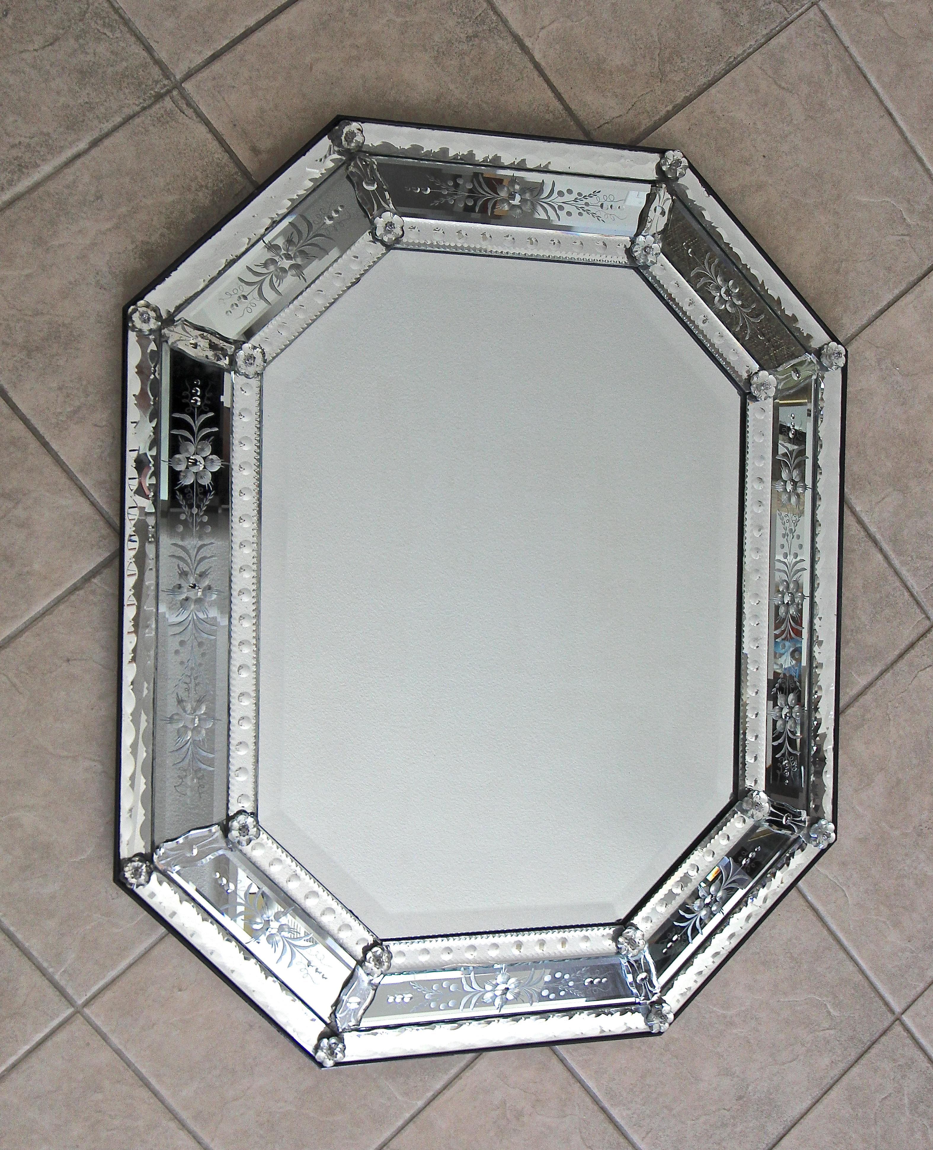 Venetian Italian Octagonal Etched Wall Mirror 2