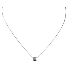 Venetian knit necklace with square pendant in 18 carat white gold with 4diamonds