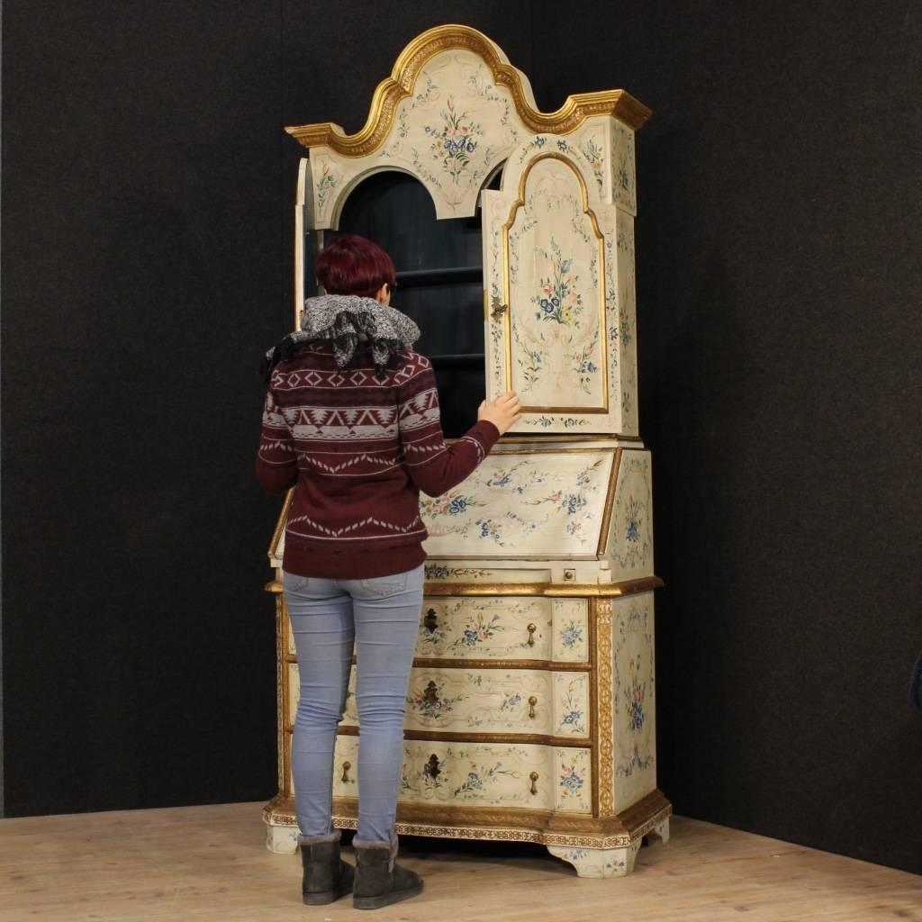 Venetian Lacquered, Painted, Gilt Trumeau in Wood from 20th Century 8