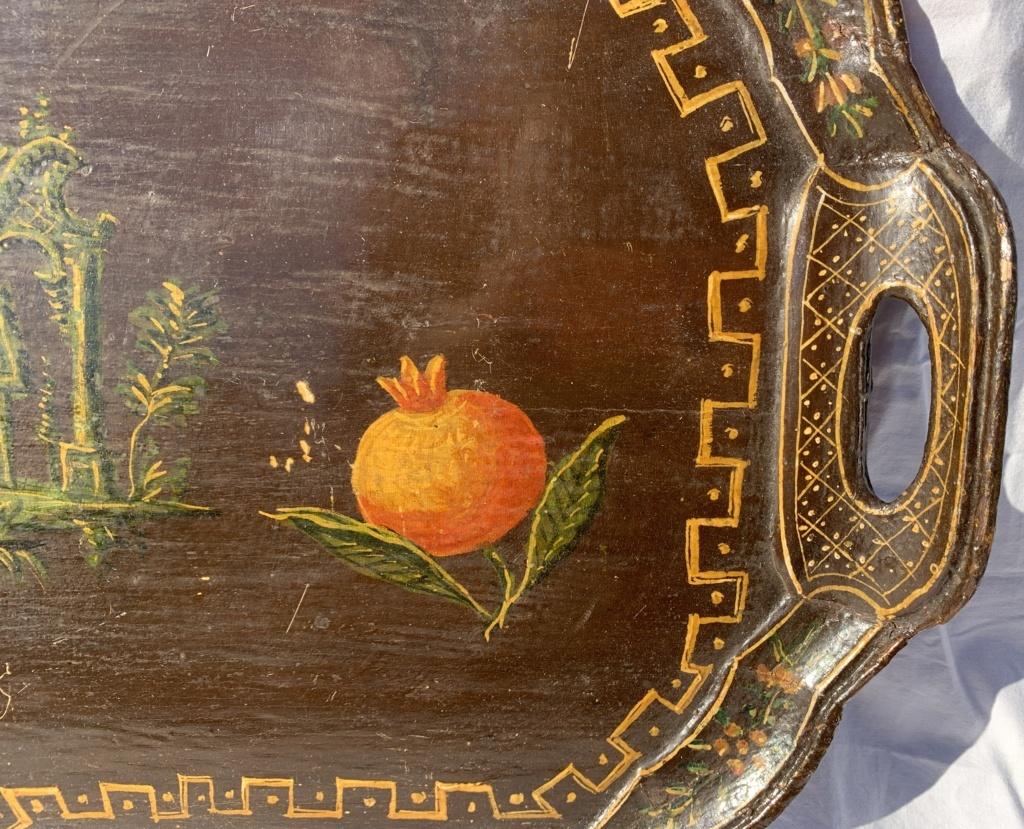 Venetian Lacquered Wood Tray, Venice 18th Century, Rococo Painted For Sale 1