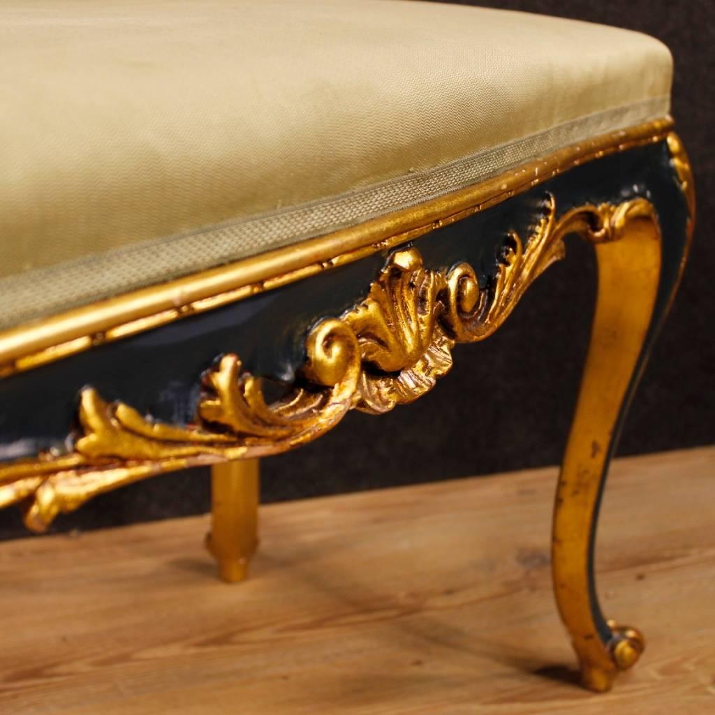 Mid-20th Century Venetian Lacquered, Carved and Golden Stool from 20th Century