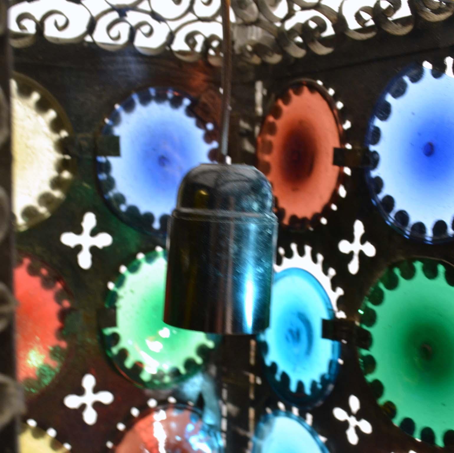 Fin du XIXe siècle Lanterne vénitienne avec disques en verre de Murano coloré, fin du XIXe siècle en vente