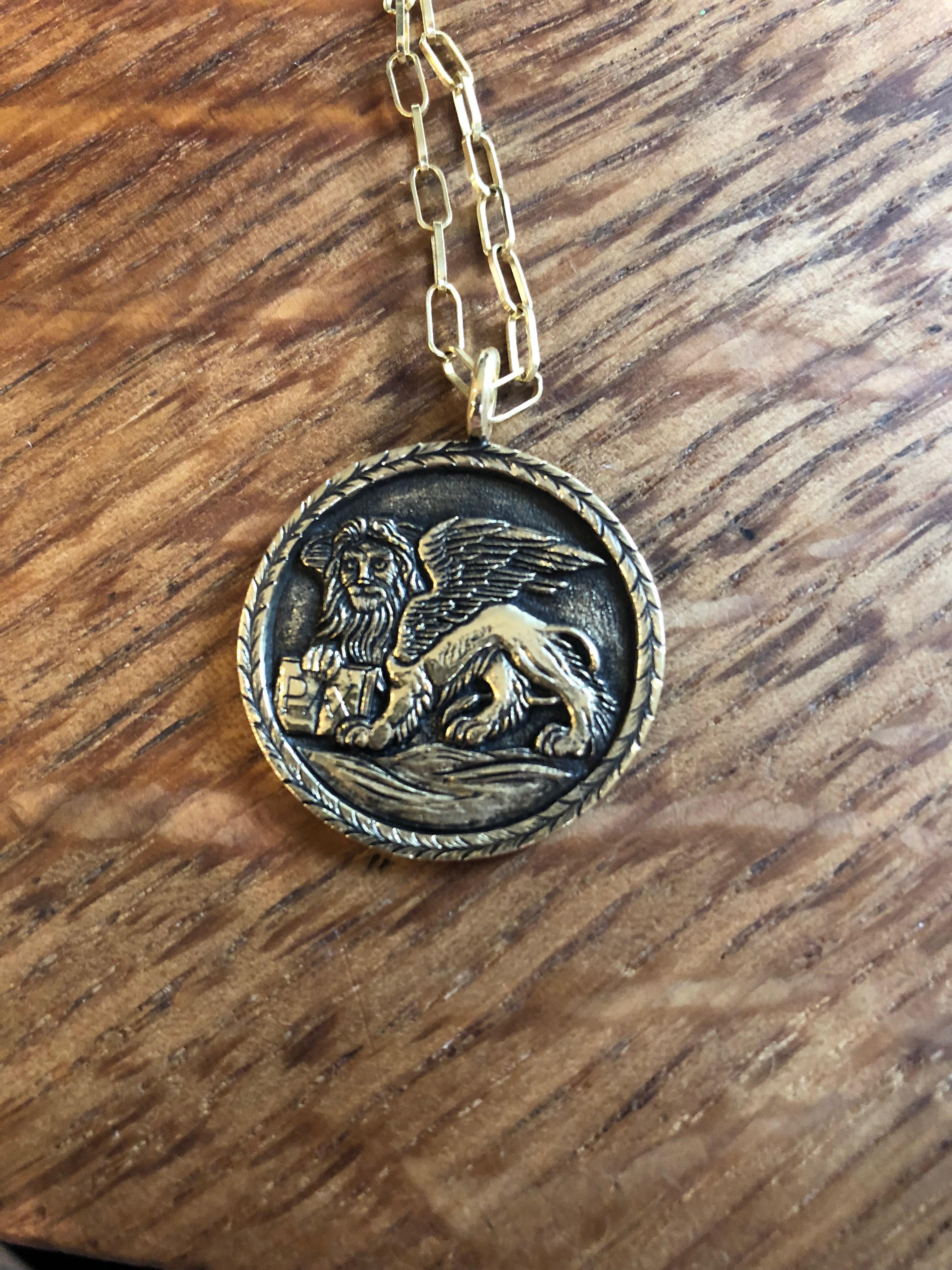 lion gold pendant