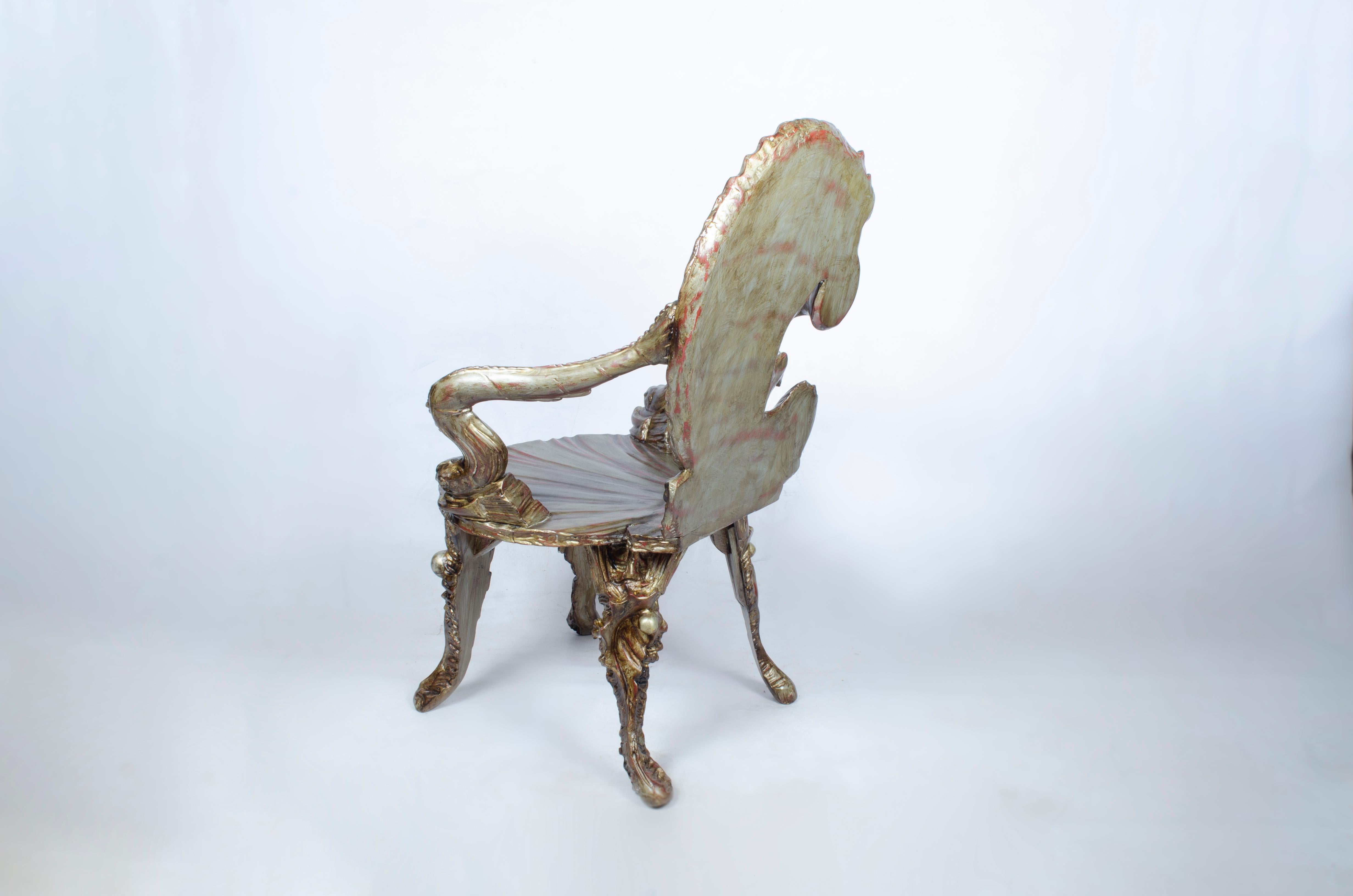 Carved Venetian living room set designed by GROTTO For Sale