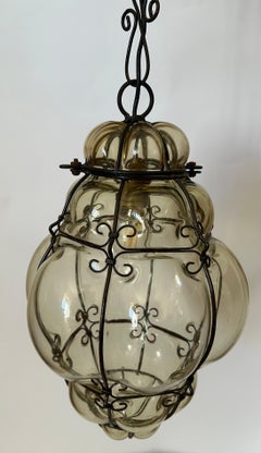 Venetian Magic Lanterns, Pair of Elegant Murano Pendants, 1980's
