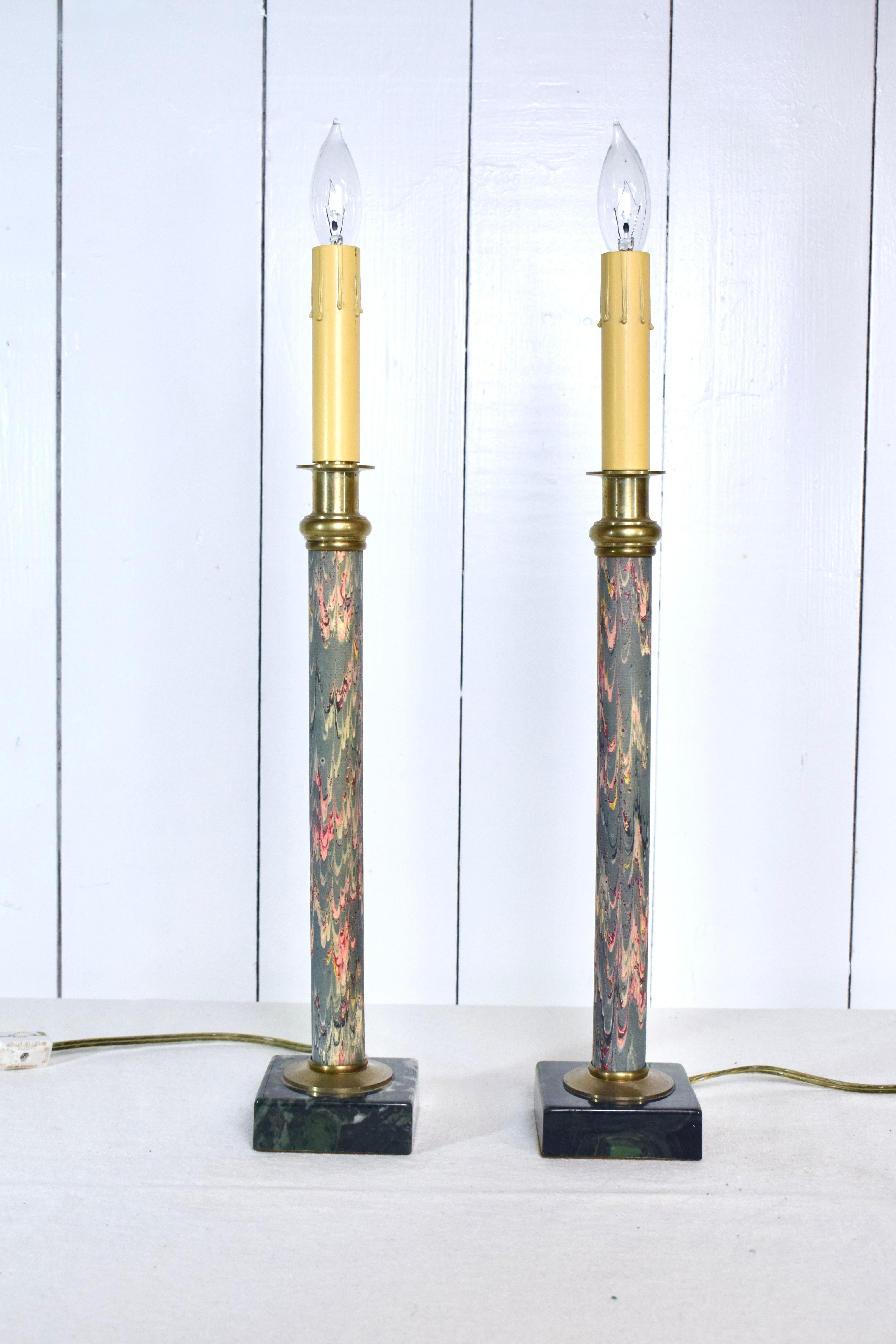 Lámparas candelabro de pergamino marmoleado veneciano finales del siglo XX en venta