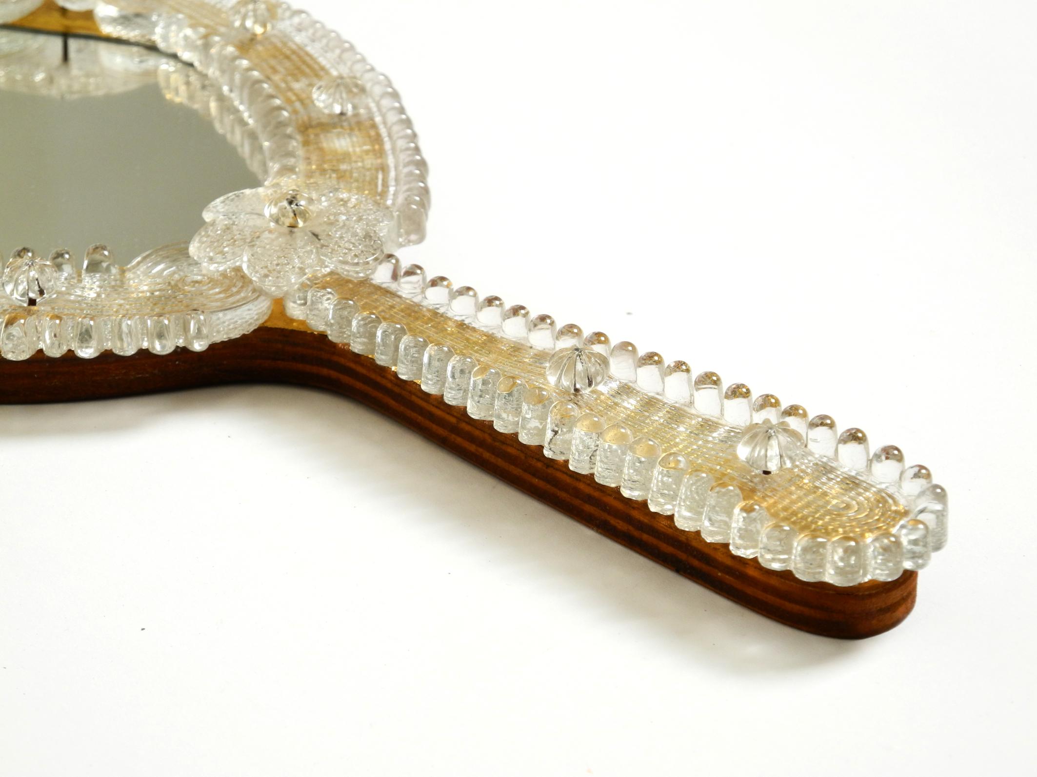 Venetian Mid-Century hand or wall mirror with Murano glass rosettes For Sale 1
