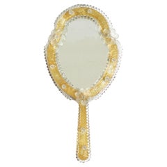 Specchio a mano o da parete della metà del secolo scorso con rosette in vetro di Murano