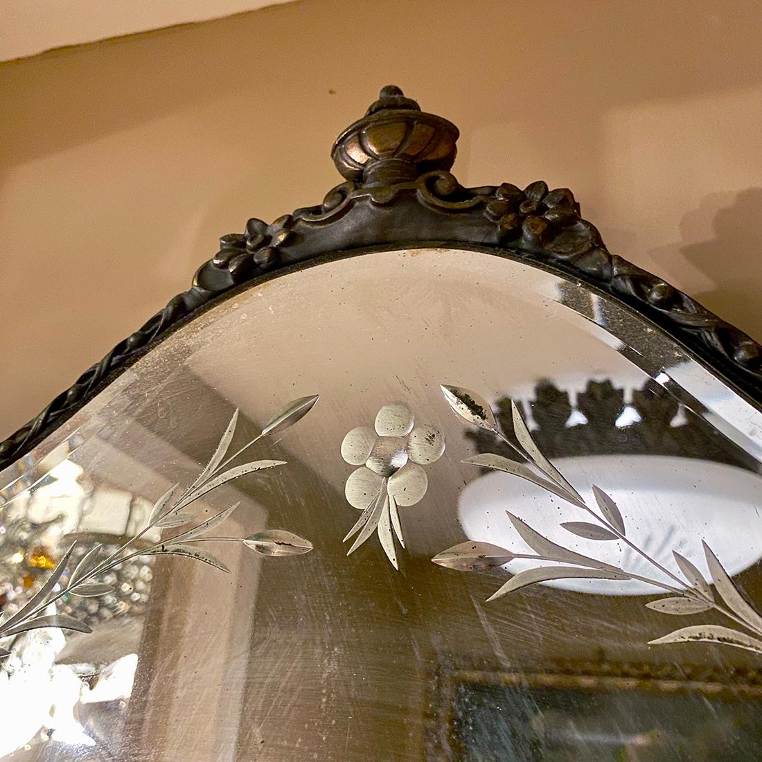 Early 20th Century Venetian Mirror For Sale
