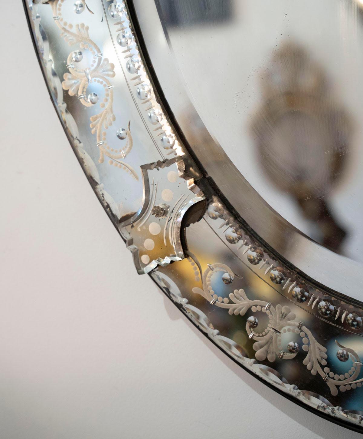 20th Century Venetian Mirror from the 1920s. For Sale