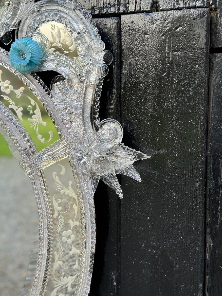 Miroir vénitien bleu et verre de Murano incolore en vente 3