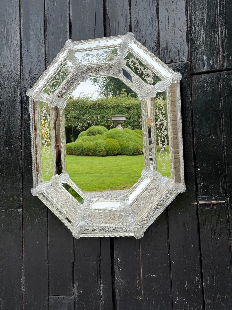 Art Deco Venetian mirror in colourless Murano glass, circa 1920 For Sale