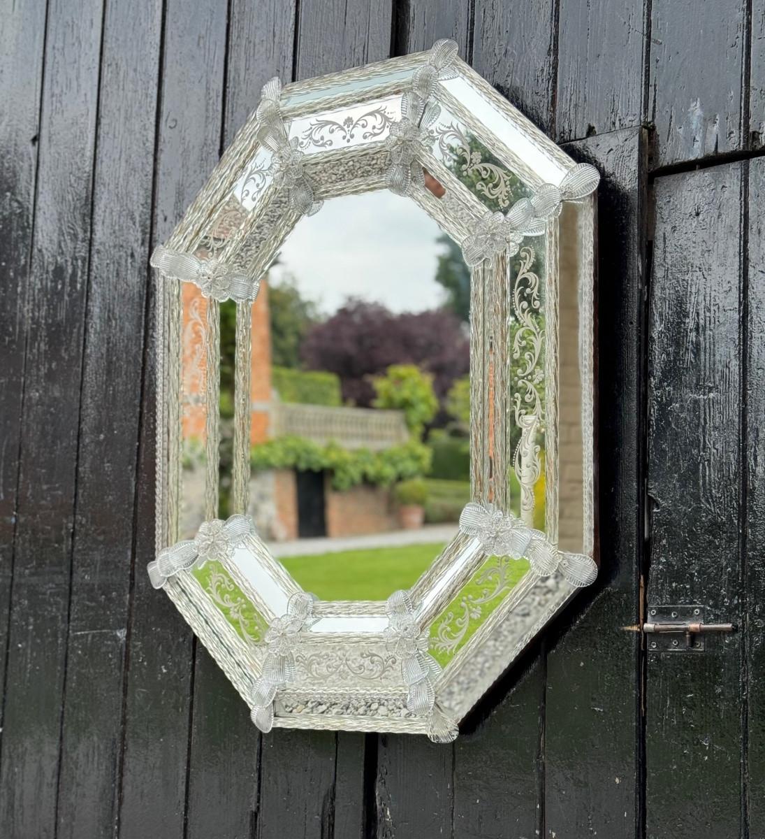 Silver Venetian mirror in colourless Murano glass, circa 1920 For Sale