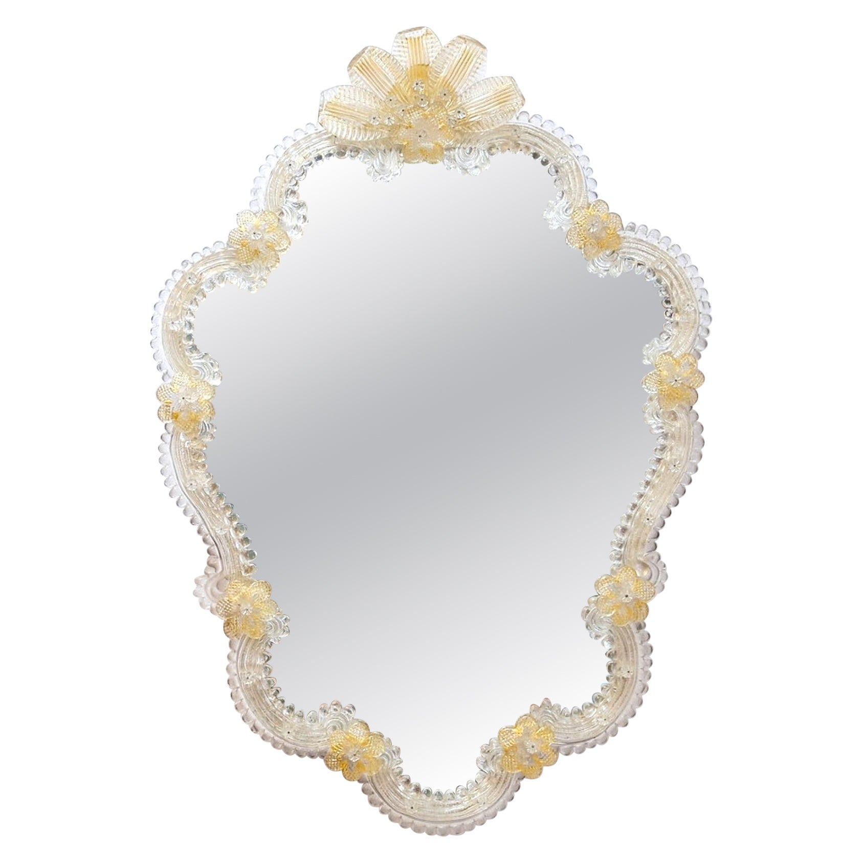 Venetian mirror in Murano glass adorned with gold details and flowers - 1960s For Sale
