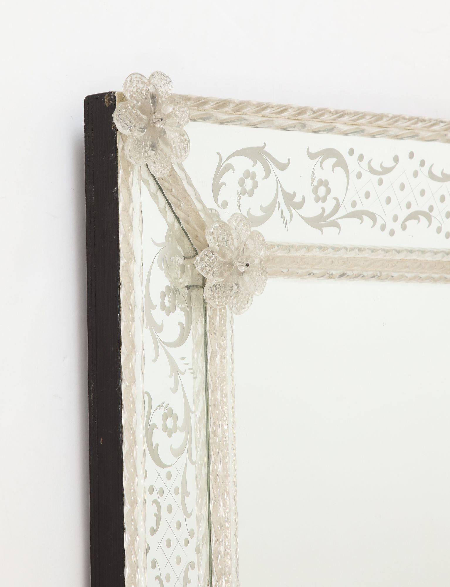 Italian Veronese French Mirror with Etching and Twisted Frame For Sale