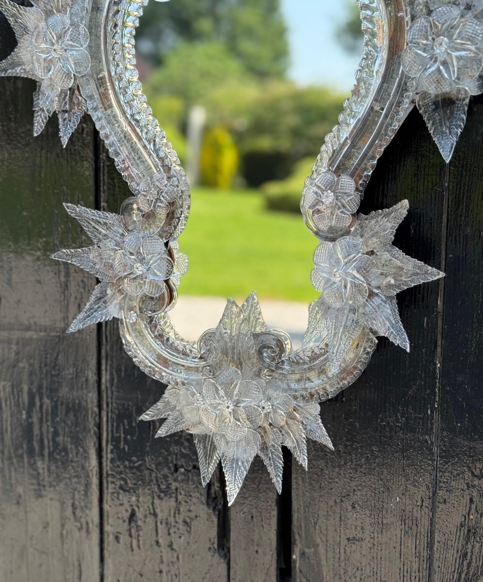 18th Century and Earlier Venetian mirror with scalloped edges, made of colourless Murano glass, circa 188 For Sale