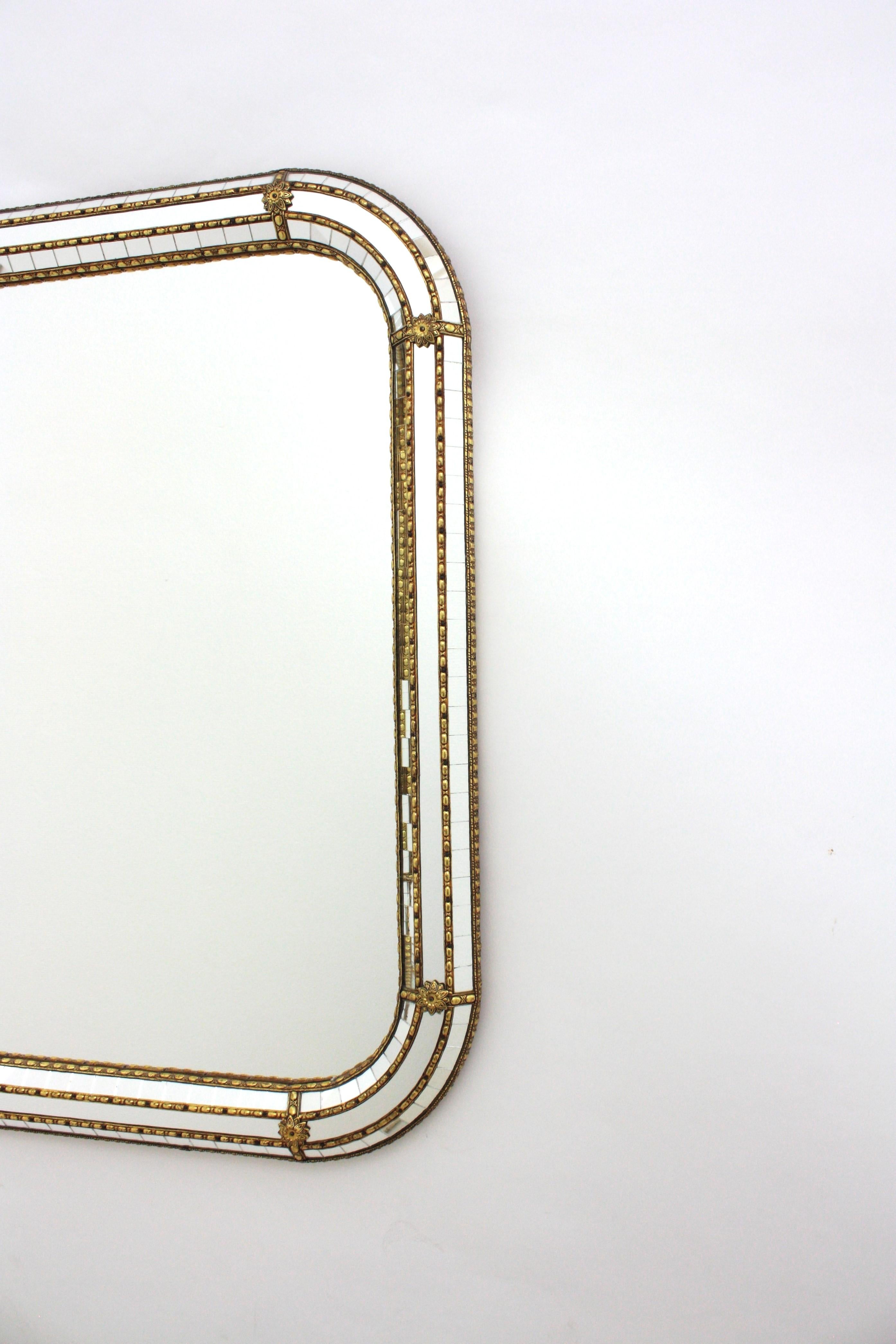 Venetian Modern Rectangular Mirror with Brass Details 7