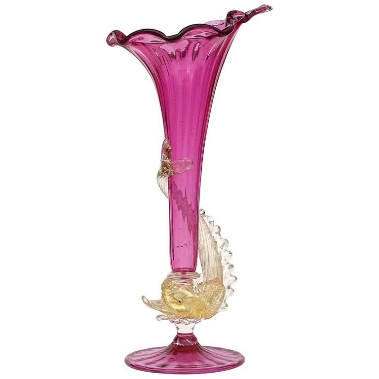 Venetian Murano Amethyst Pink Gold Flecks Italian Art Glass Fish Flower Vase For Sale
