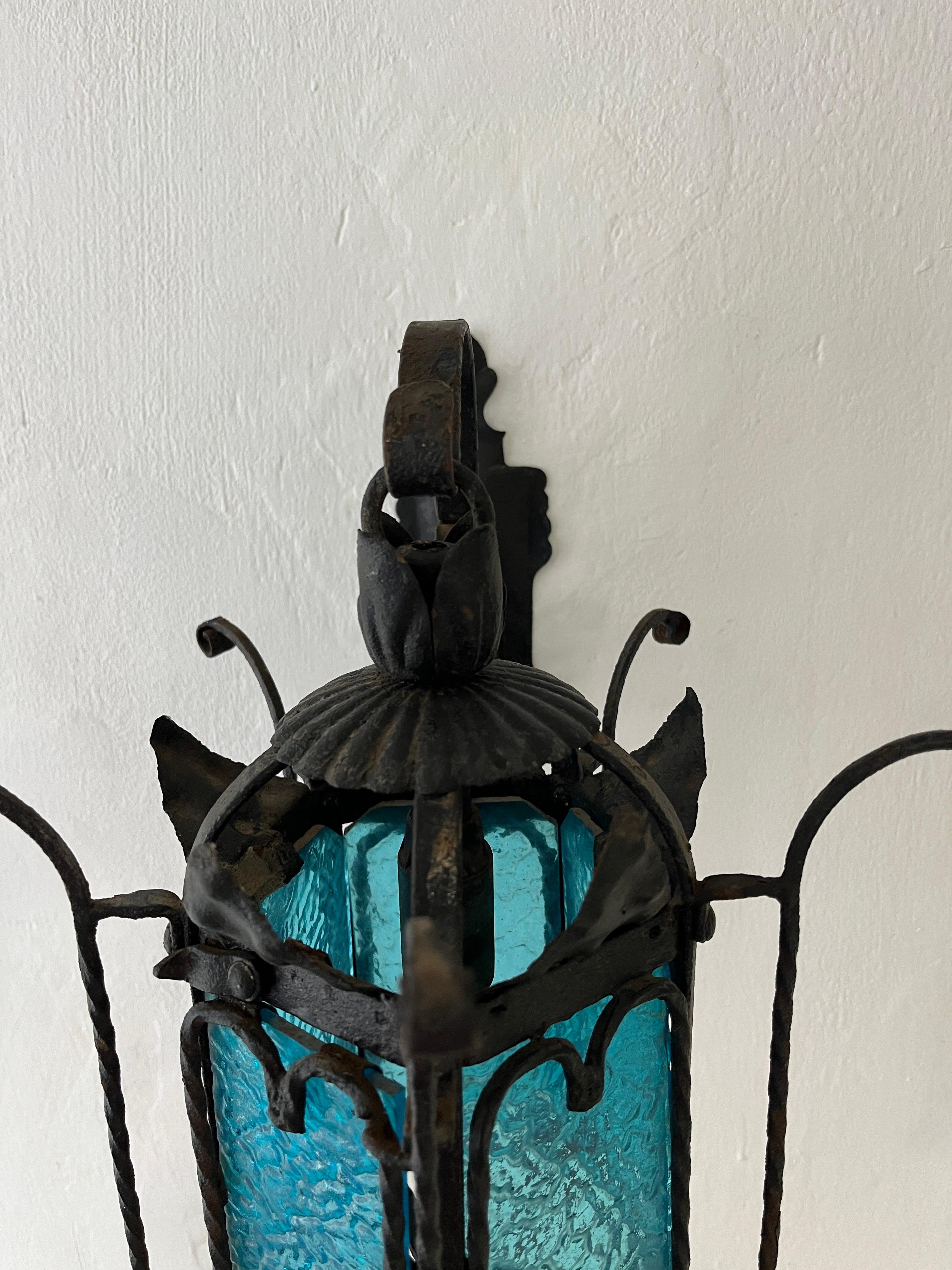 Venetian Murano Blue Aqua Glass Lanterns Wrought Iron Sconces, c 1890 In Good Condition For Sale In Modena (MO), Modena (Mo)