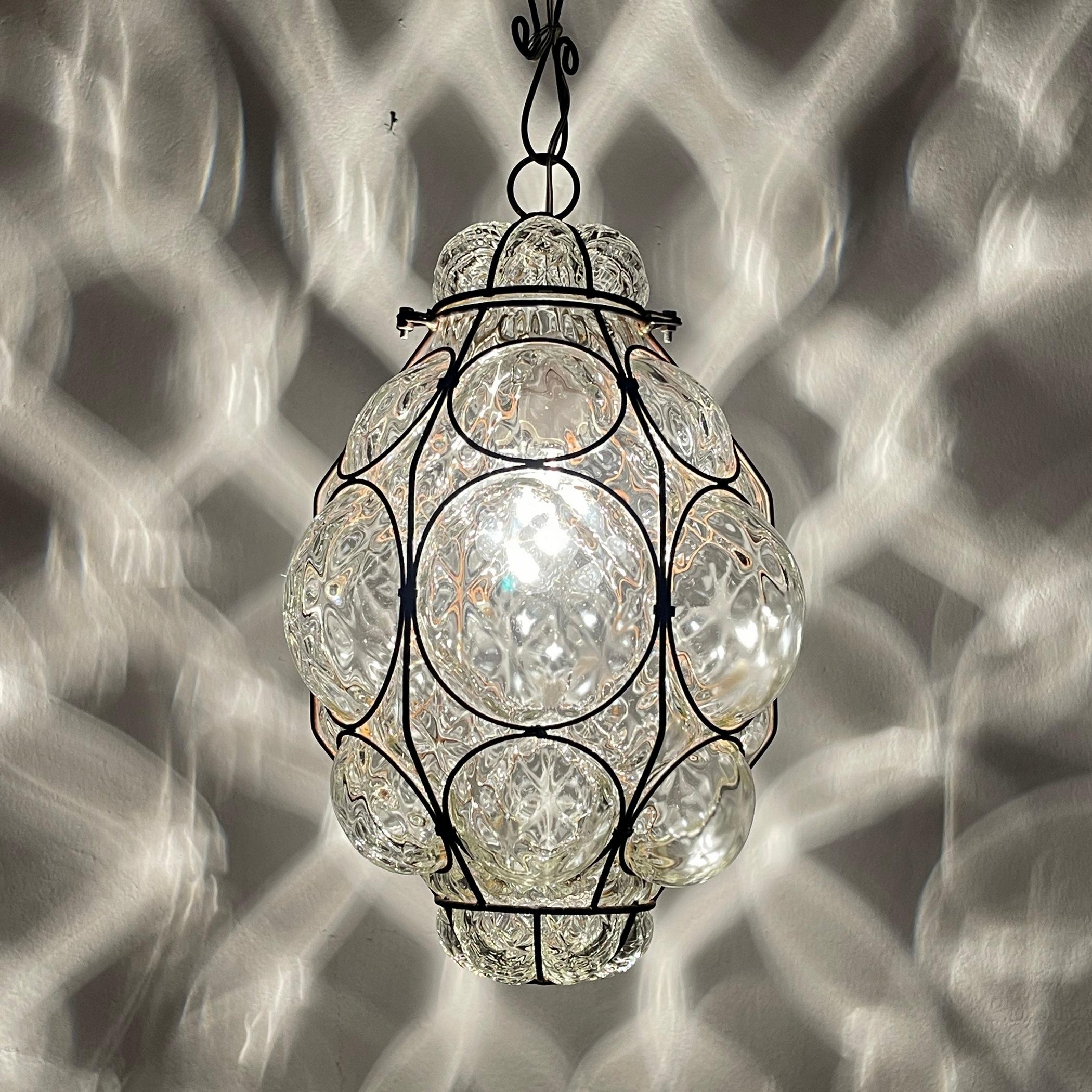 Venetian Murano Caged Glass Pendant Lamp, Italy 1940s  In Good Condition In Miklavž Pri Taboru, SI